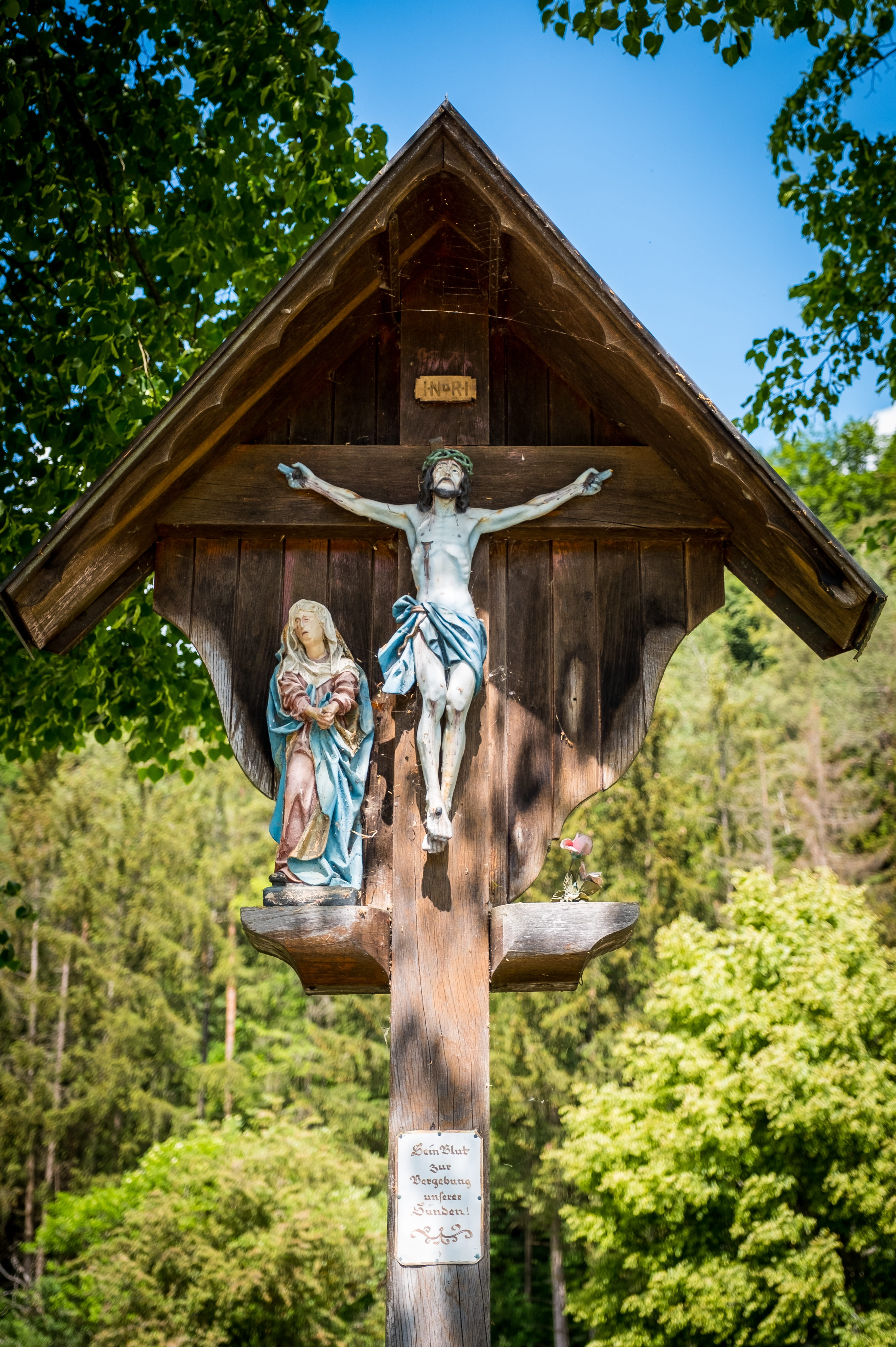 spirituality, jesus, crucifix, male likeness, holy, architecture, outdoors, christianity, wooden cross, nature, no people, sculpture, spring, art and craft, Phone HD Wallpaper