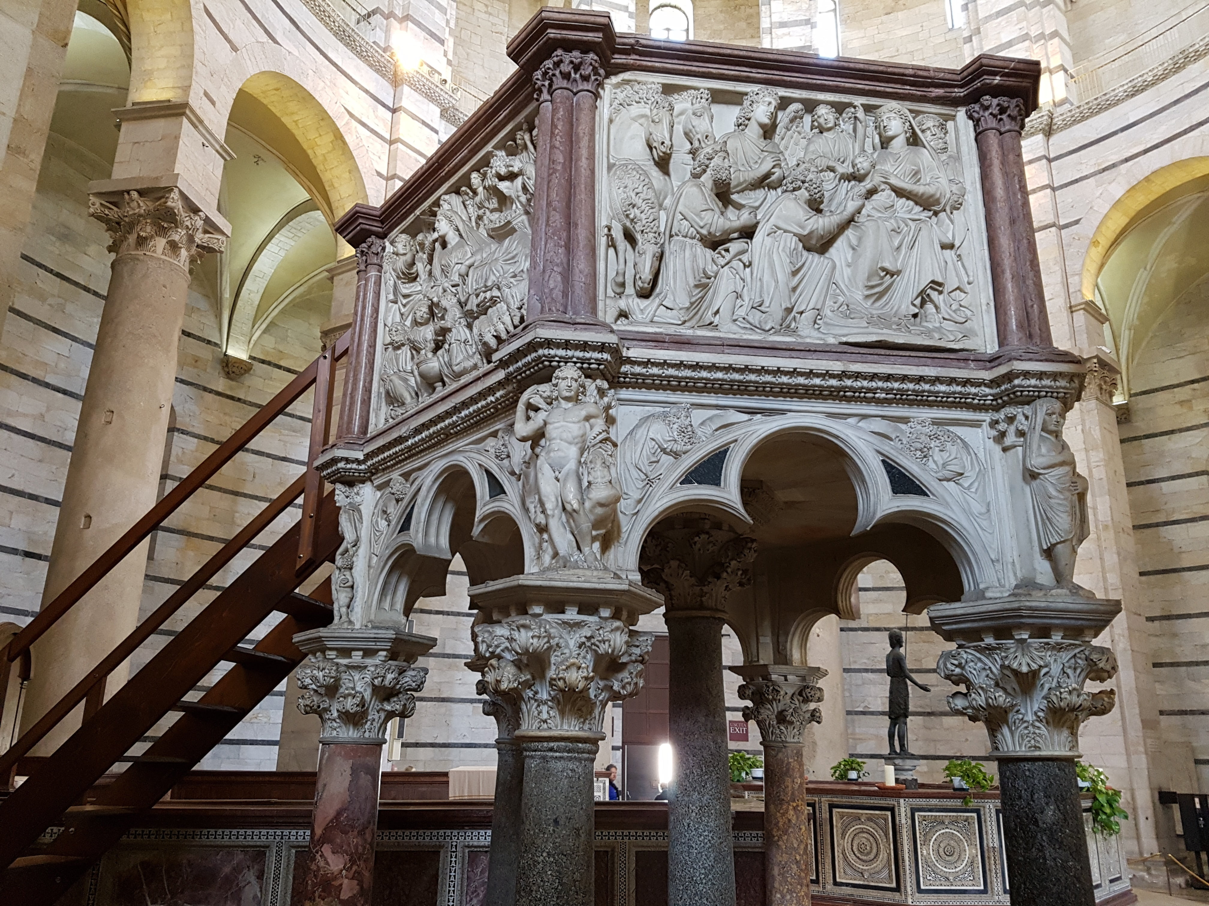 historically, low angle view, bas relief, outdoors, building, places of interest, building exterior, art and craft, marble pulpit, built structure, travel destinations, HD Wallpaper
