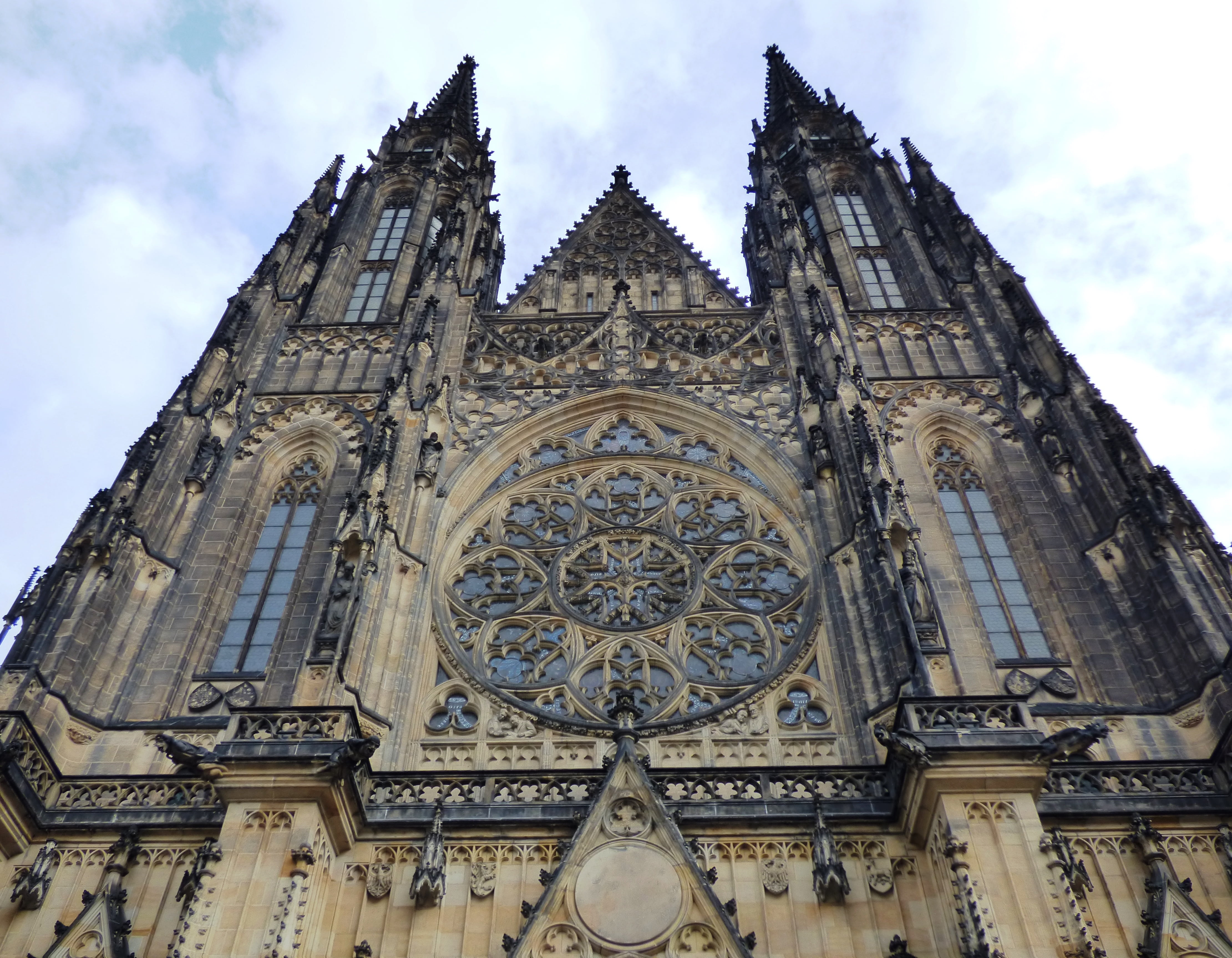 gothic style, religious, architecture, spirituality, the basilica, sculpture, sacred, the past, christianity, religion, cloud - sky, architecture and art, HD Wallpaper