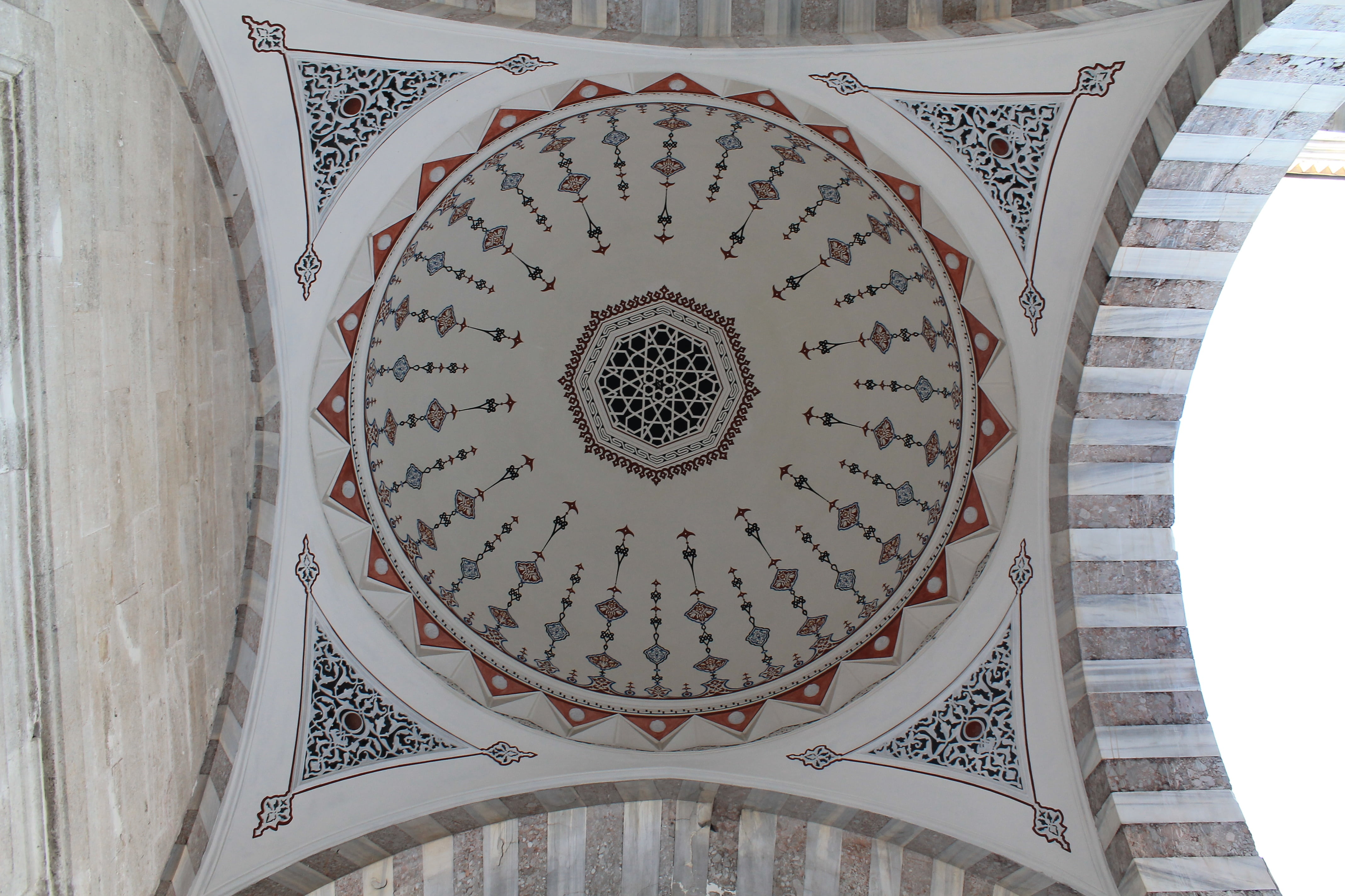 4K, no people, circle, art and craft, floral pattern, dome, islamic architecture, built structure, design, craft, retired, low angle view, ornaments, shape, HD Wallpaper