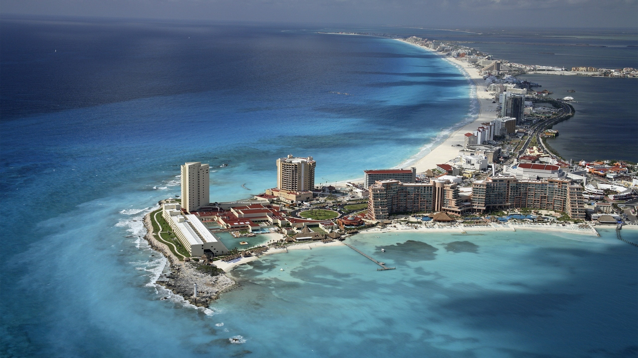 water, architecture, sea, outdoors, Mexico, sky, cityscape, Cancun, city, transportation, 2K, modern, high angle view, bay, coastline, built structure, HD Wallpaper