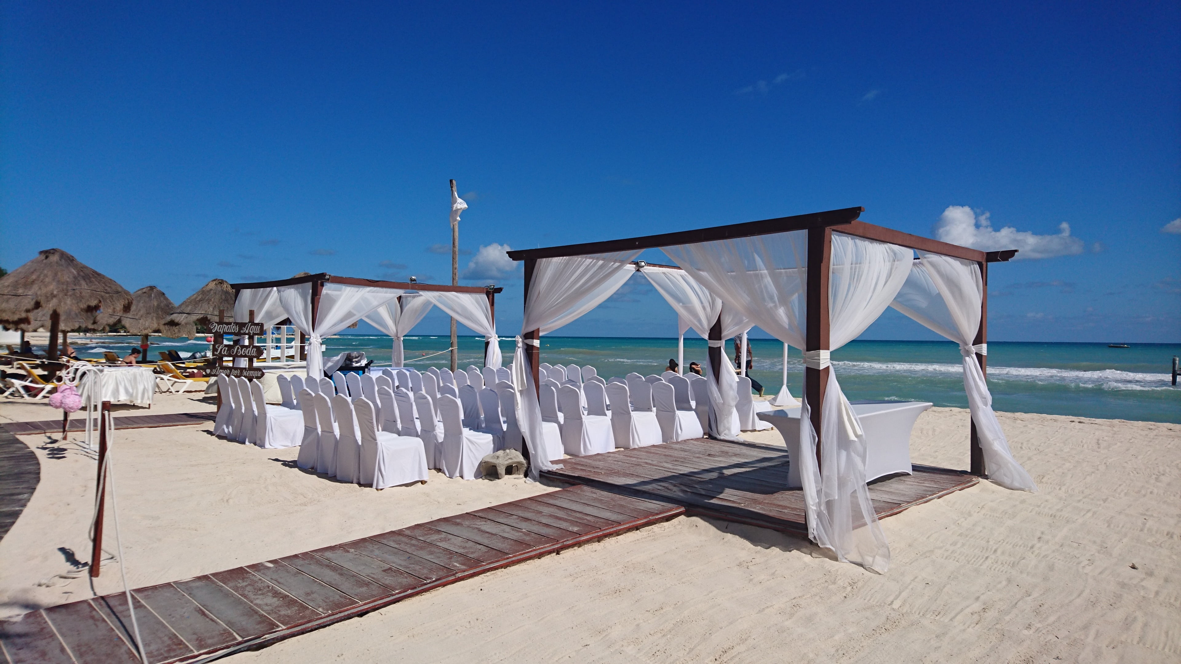 exotic, land, water, canopy, tranquility, paradise, wedding, no people, summer, brown, beauty in nature, heat, sand, frames, holiday, beach, sea, travel, HD Wallpaper