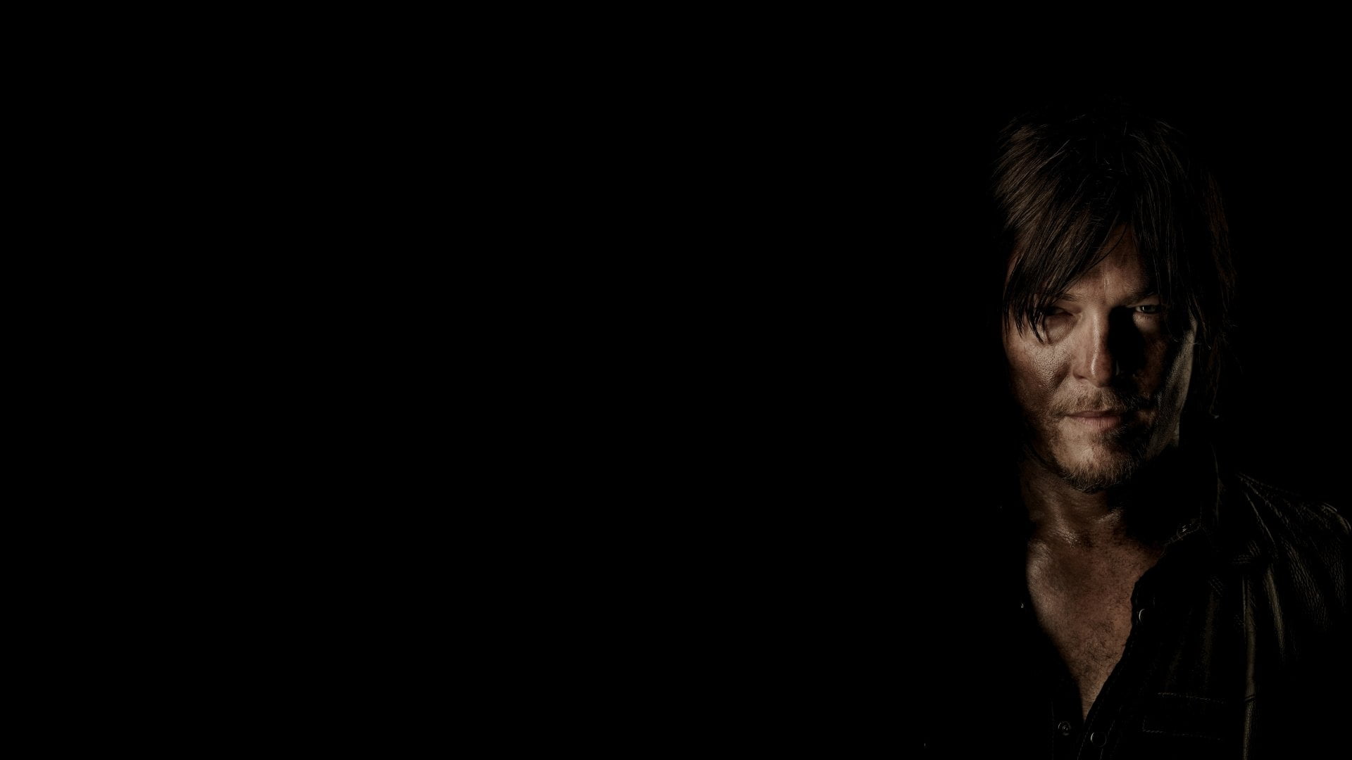 young adult, front view, human face, casual clothing, looking at camera, headshot, contemplation, serious, bangs, dark, norman, TV Show, copy space, The Walking Dead, HD Wallpaper