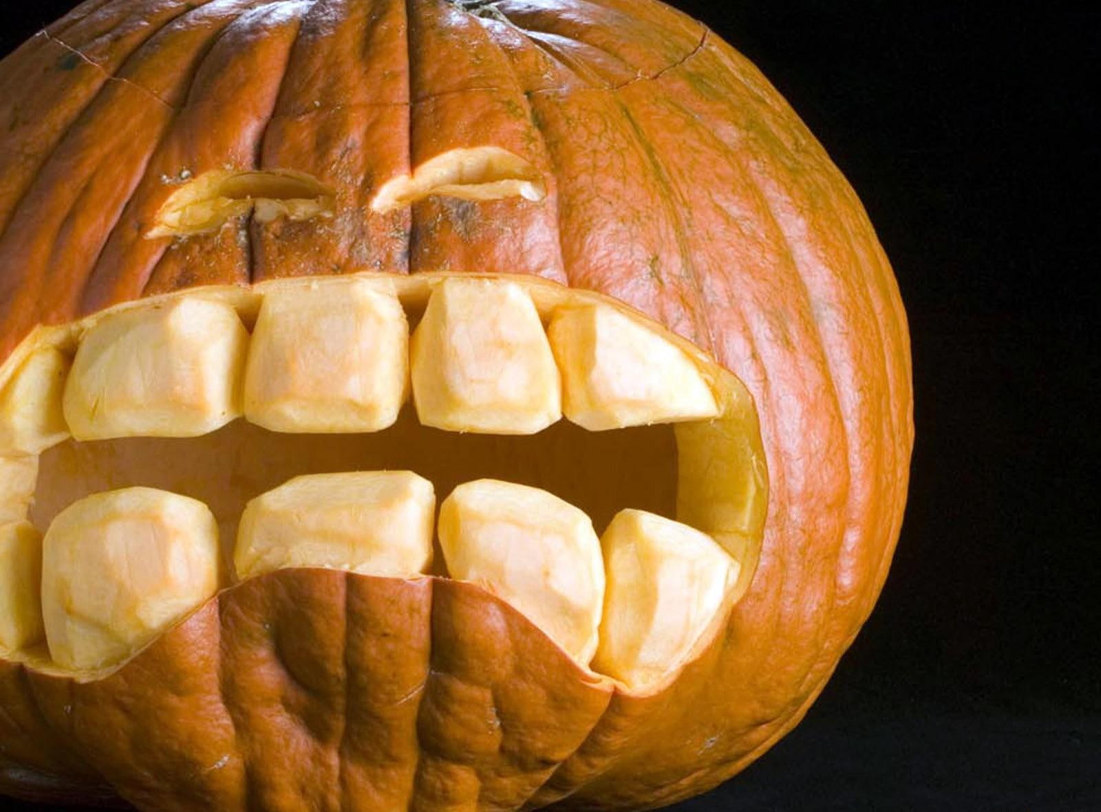 face, teeth, 720P, black background, background, holiday, pumpkin, black, halloween, HD Wallpaper