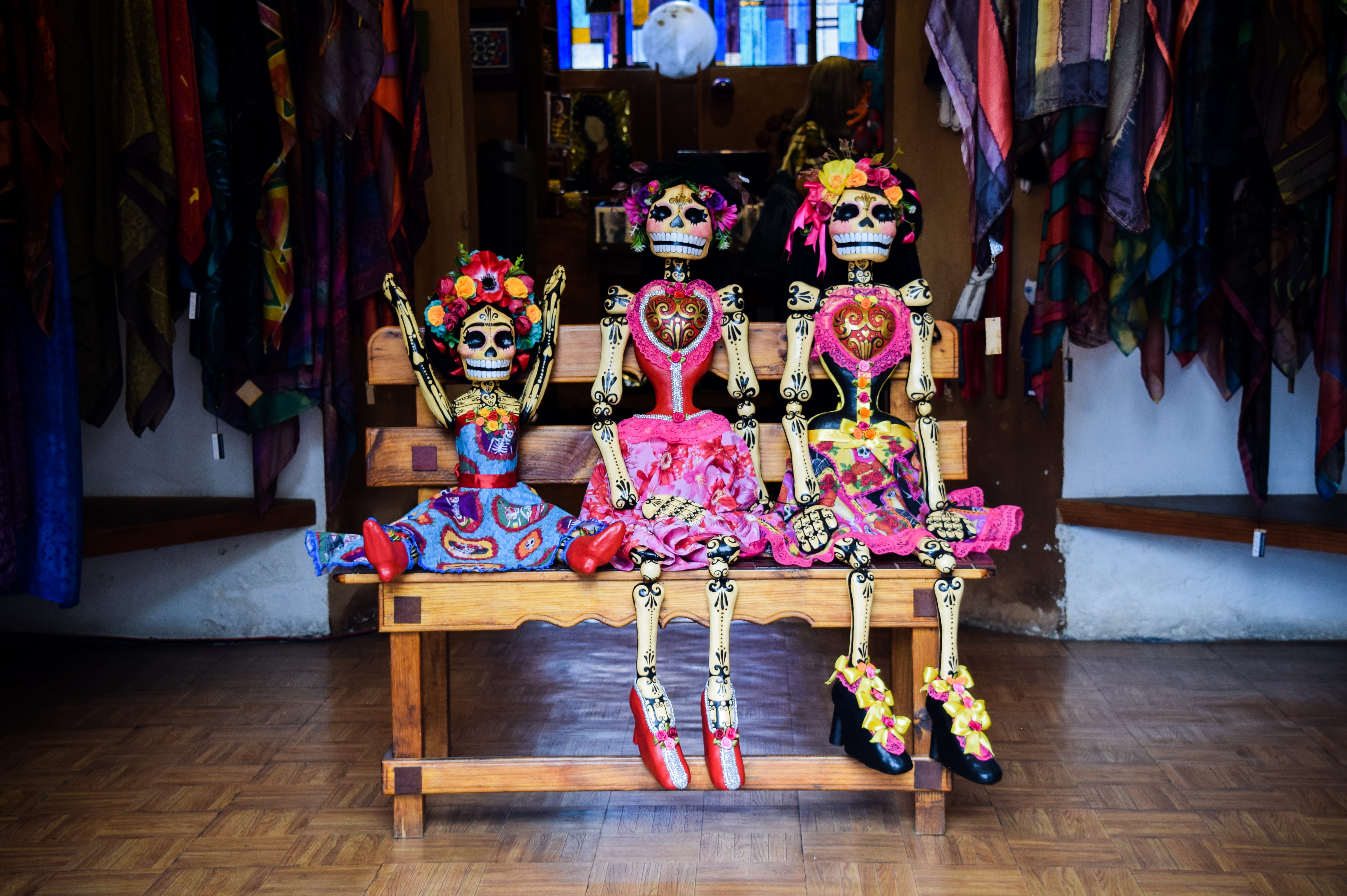 flooring, 5K, bench, day of the dead, retail, sitting, wood - material, for sale, indoors, dia de los muertos, representation, skulls, home interior, calavera, HD Wallpaper