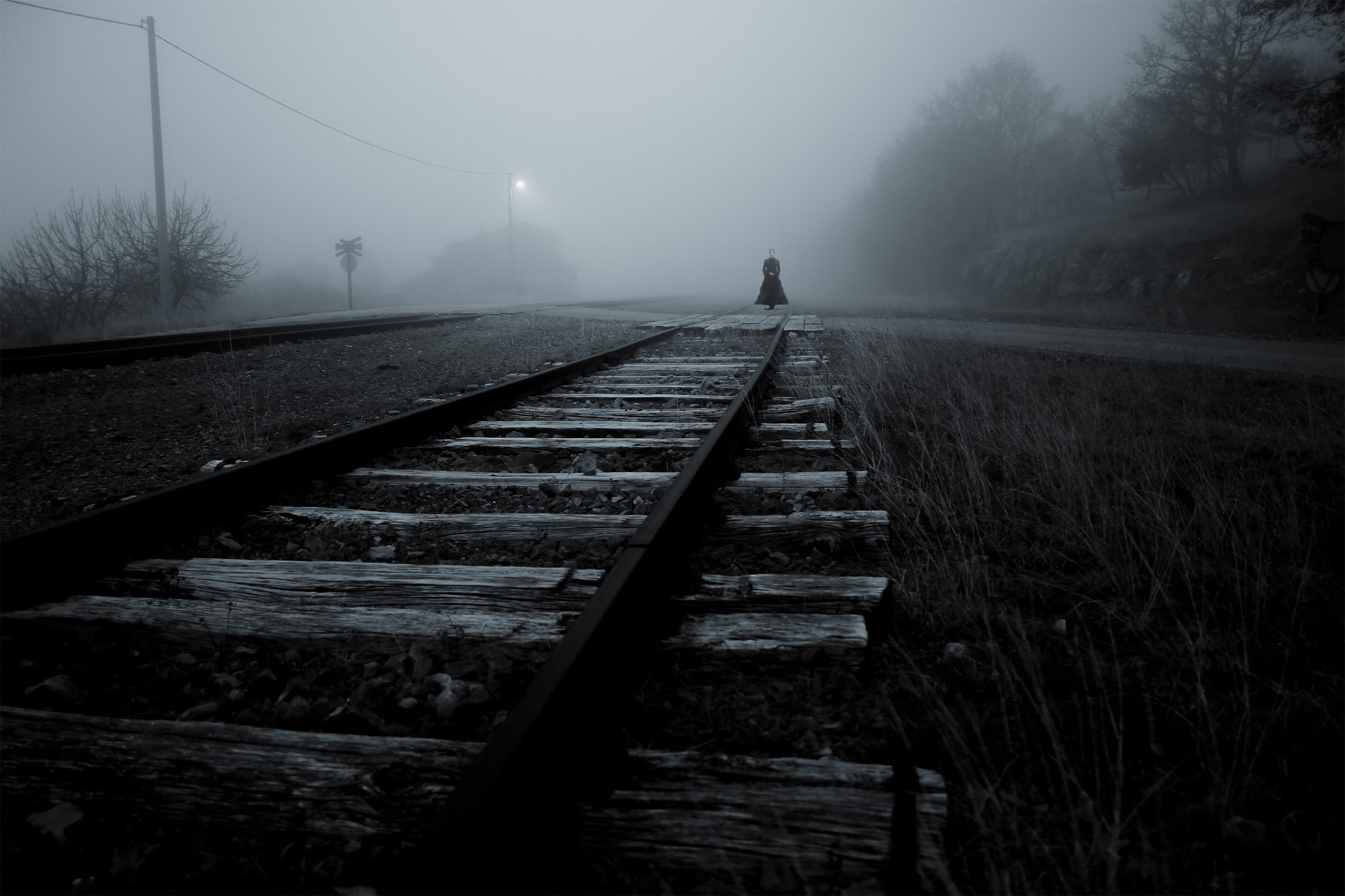 railroad track, mode of transportation, footpath, direction, the way forward, spooky, real people, walking, sky, women, diminishing perspective, 2K, transportation, HD Wallpaper