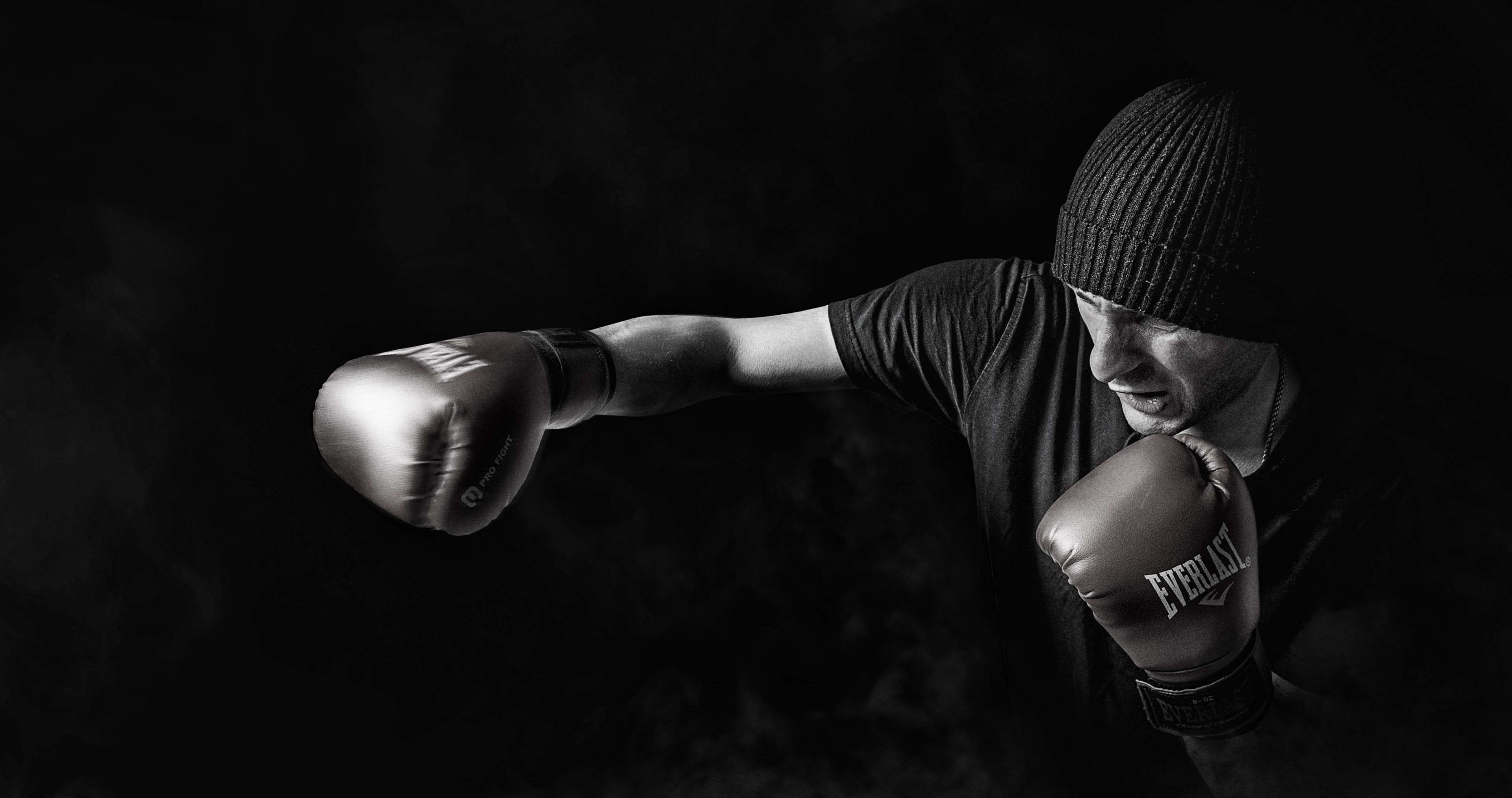 bonnet, sport, boxing - sport, force, aggression, punching, activity, males, human body part, person, gloves, man, smoke, fighter, power, boxing, one person, HD Wallpaper