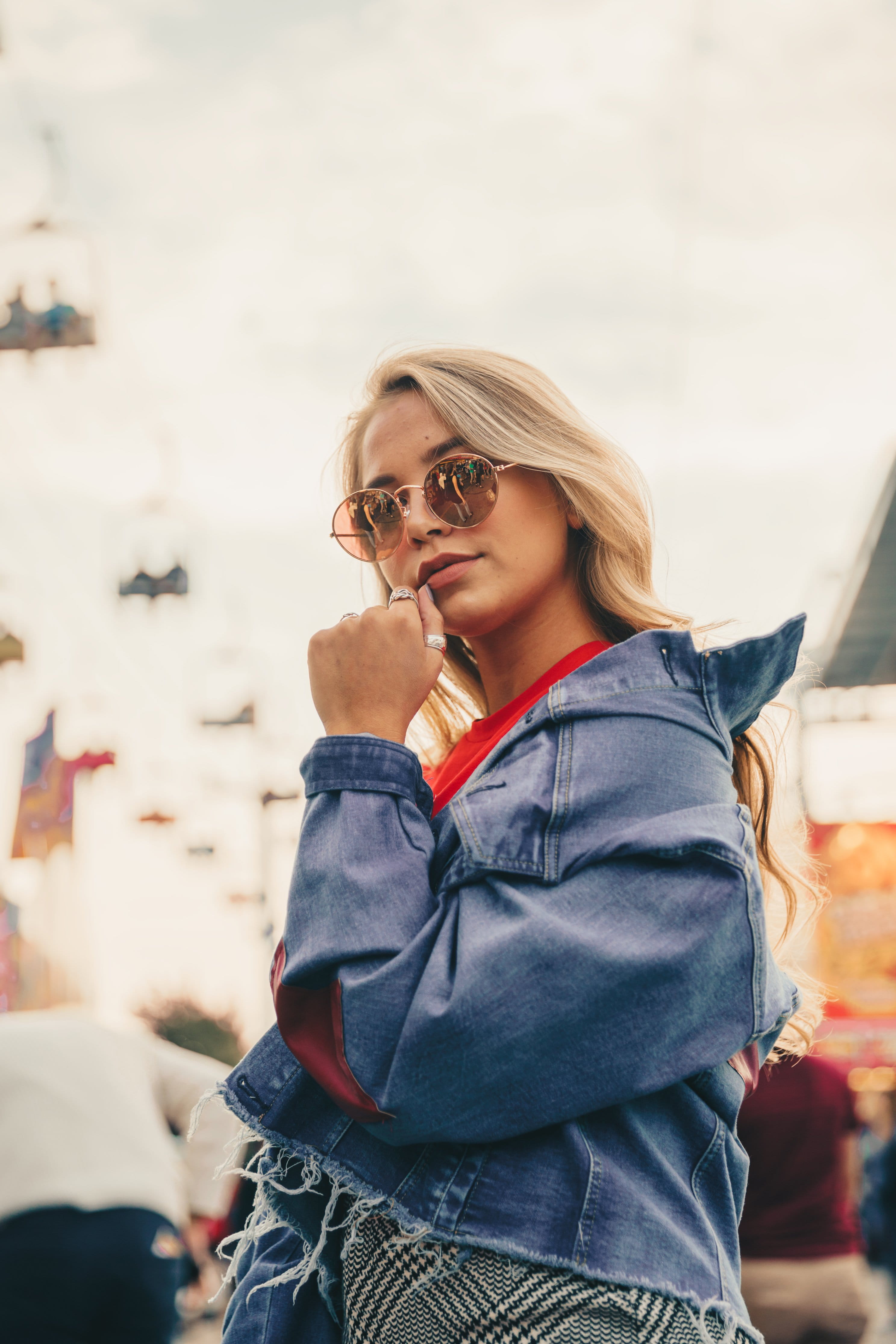 young women, Emotion, scarf, hairstyle, Glasses, beautiful woman, leisure activity, posing, blond hair, focus on foreground, Hair, day, Smile, outdoors, Phone HD Wallpaper