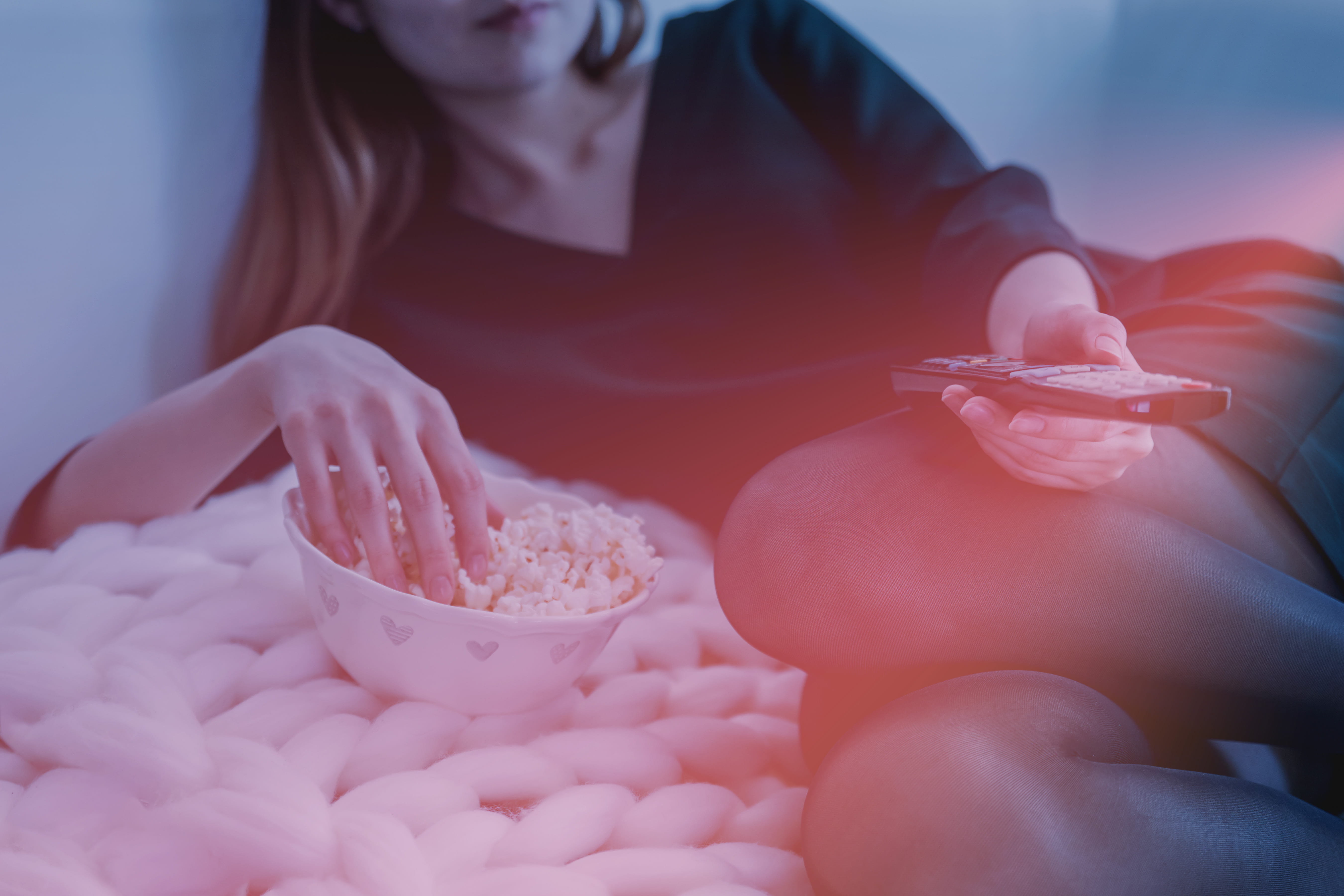 human hand, woman, midsection, young adult, healthy eating, tv, preparation, lifestyles, bowl, eats, food and drink, holding, indoors, human body part, HD Wallpaper