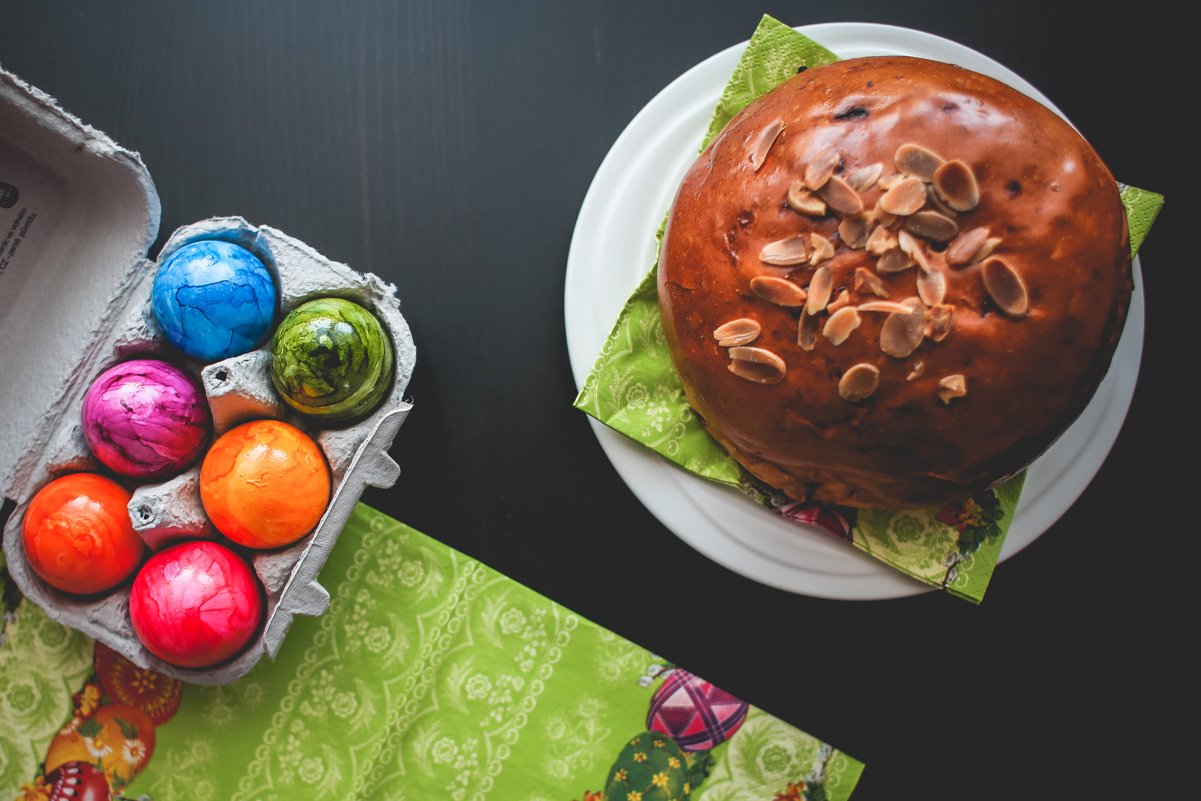 kitchen utensil, temptation, snack, table, vegetable, serving size, happy, food and drink, high angle view, freshness, Colorful, multi colored, no people, HD Wallpaper