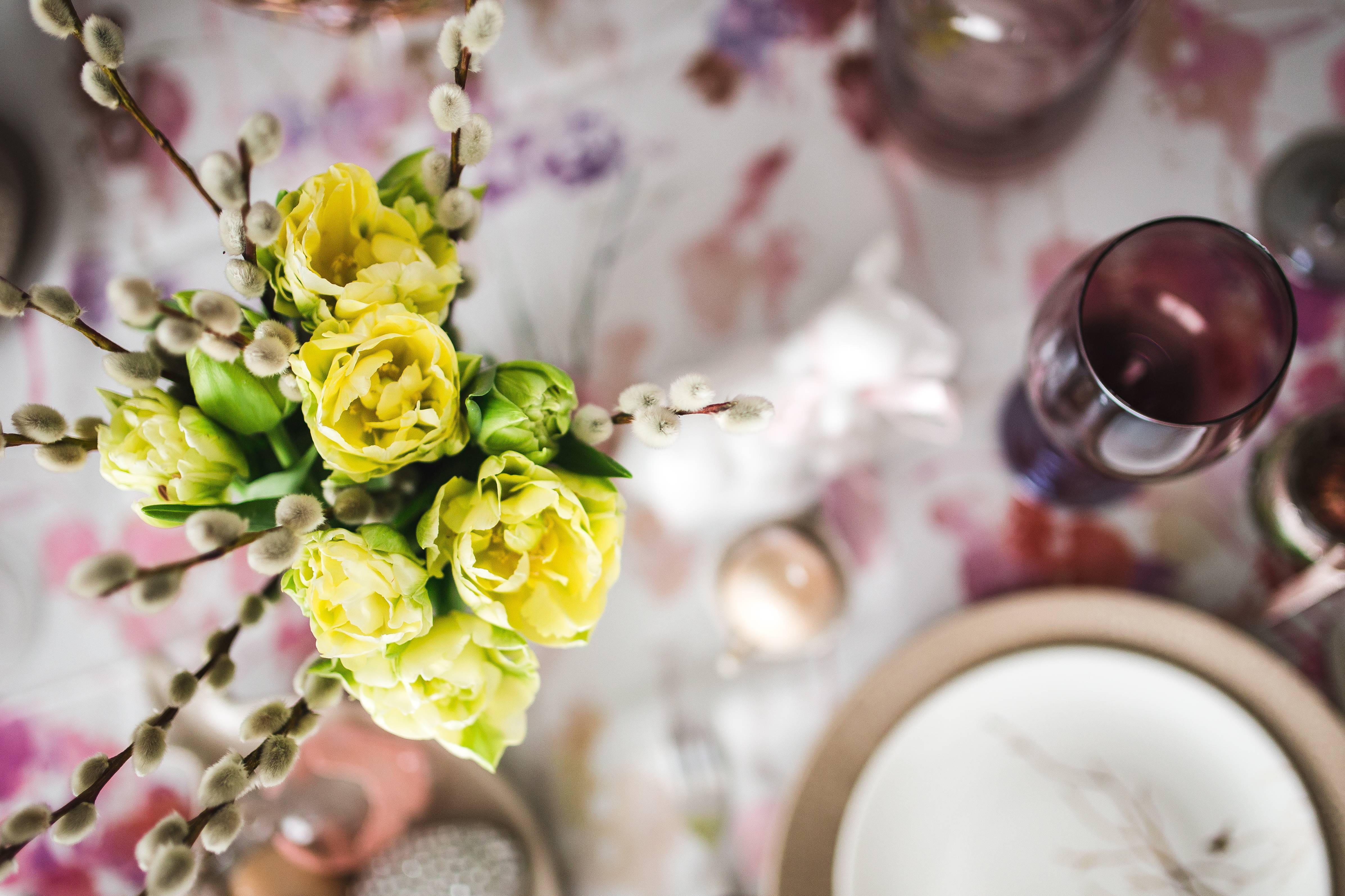 day, cute, holidays, pink, plant, table, high angle view, catkins, wine, flower, drink, flower head, nature, Easter table, freshness, sweet, indoors, bouquet, HD Wallpaper
