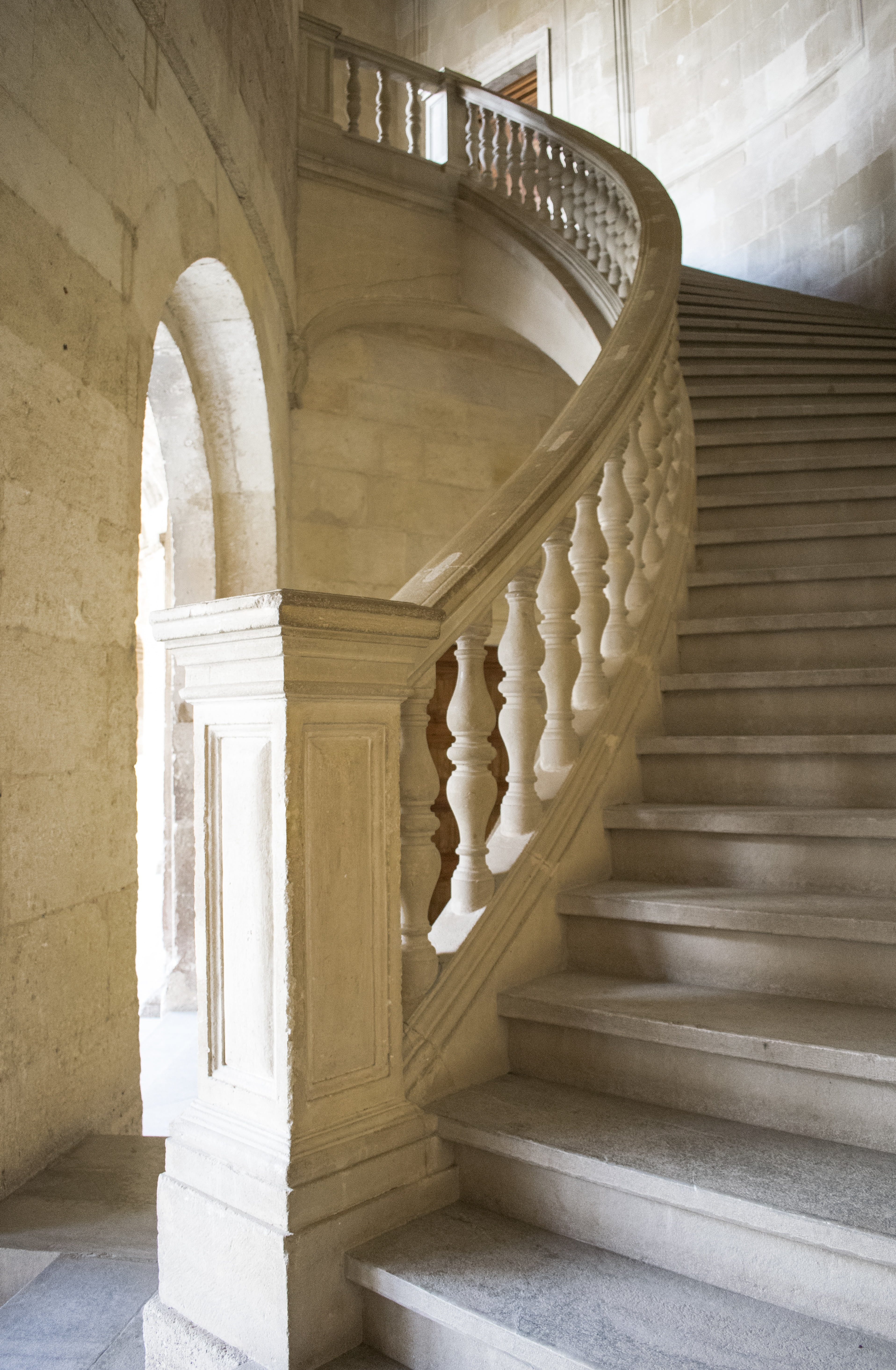 stairway, wood - material, history, alhambra, carlos v, no People, andalusia, sunlight, day, railing, architectural column, luxury, granada, staircase, Phone HD Wallpaper