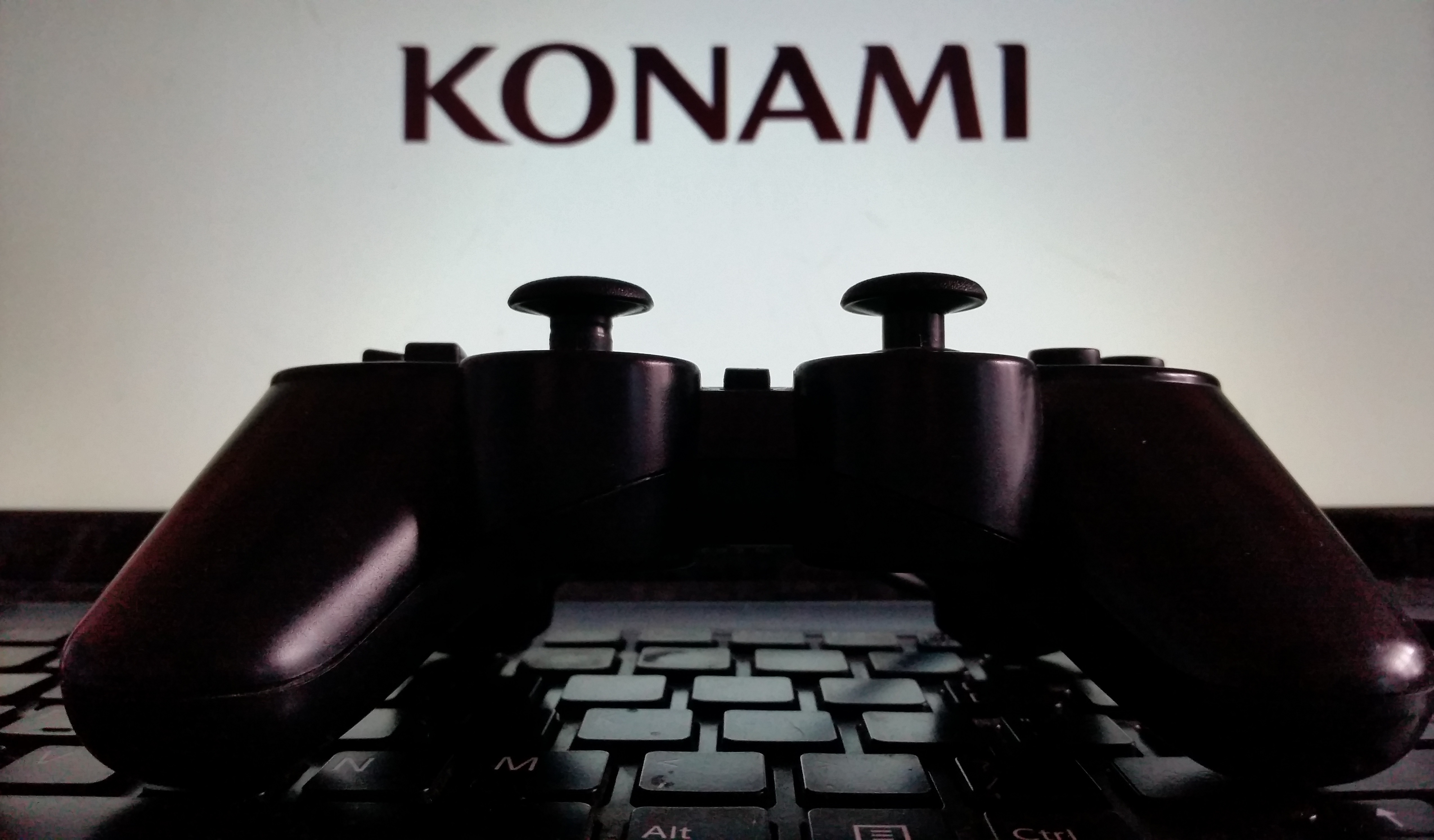 controller, no people, play, joystick, video game, close-up, corporate business, indoors, electronics, western script, typewriter, console, playing, connection, HD Wallpaper