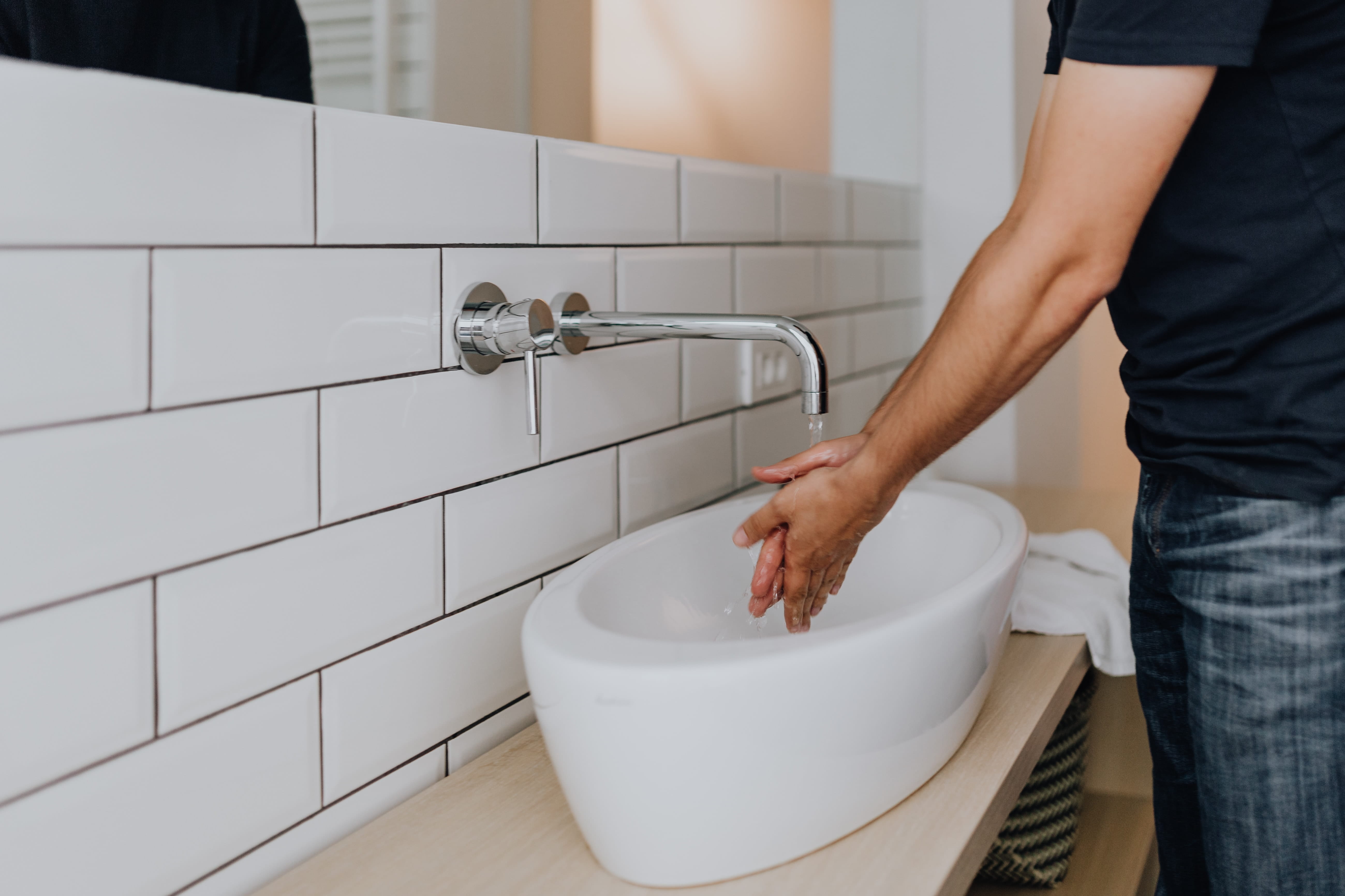 sink, human body part, one person, male, running water, tile, bodycare, domestic room, human hand, washroom, domestic life, clean, women, holding, hands, HD Wallpaper