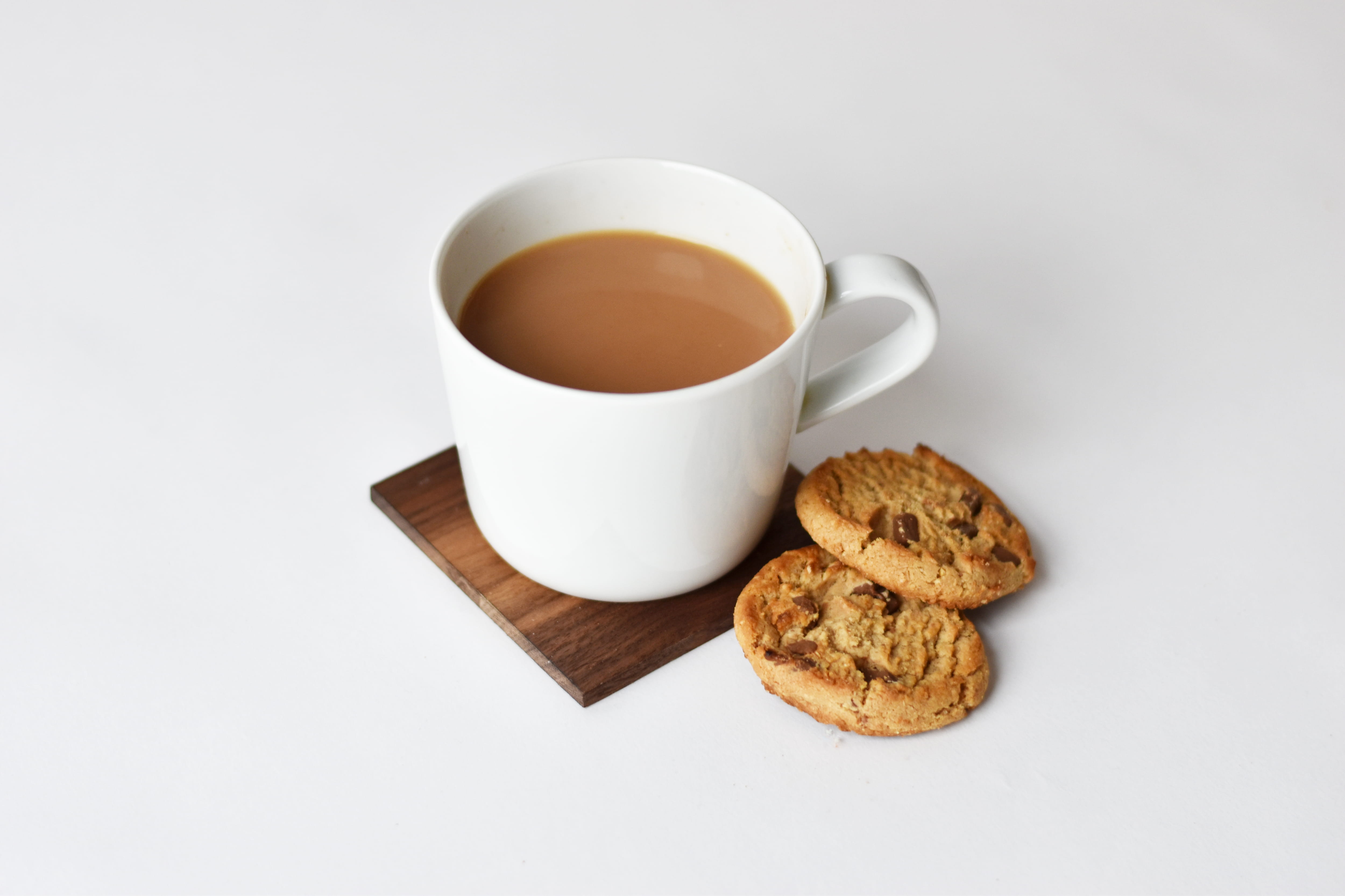bakery, coffee cup, coaster, breakfast, bread, mug, baked, pottery, sweet food, biscuits, no people, freshness, product, photography, studio shot, cookie, HD Wallpaper