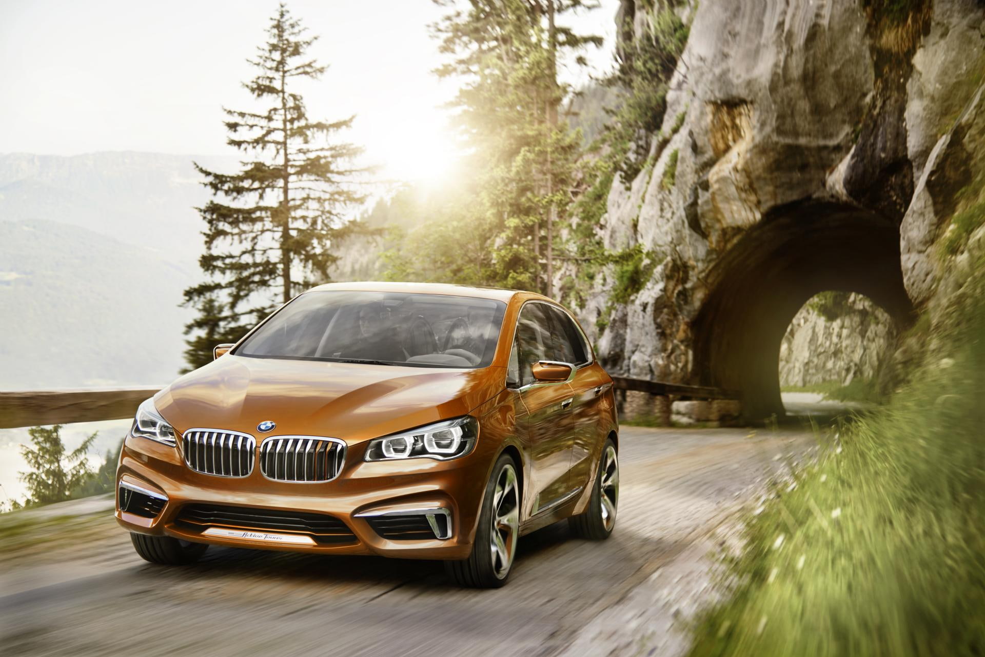 1080P, motor vehicle, bmw, tourer, land vehicle, plant, tree, motion, mountain, mode of transportation, sunlight, travel, wet, day, road, built structure, HD Wallpaper
