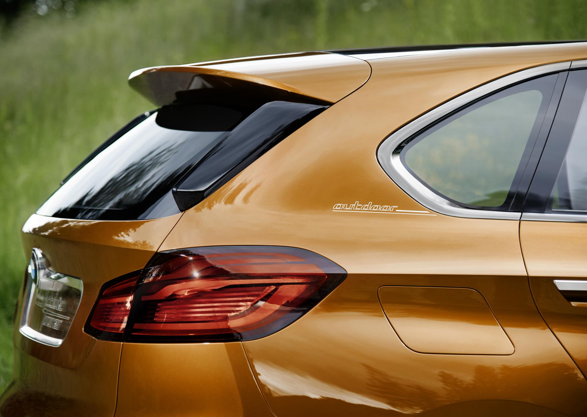 land vehicle, metal, outdoors, retro styled, active, car, day, transportation, bmw, concept, motor vehicle, focus on foreground, stationary, outdoor, vehicle mirror, HD Wallpaper