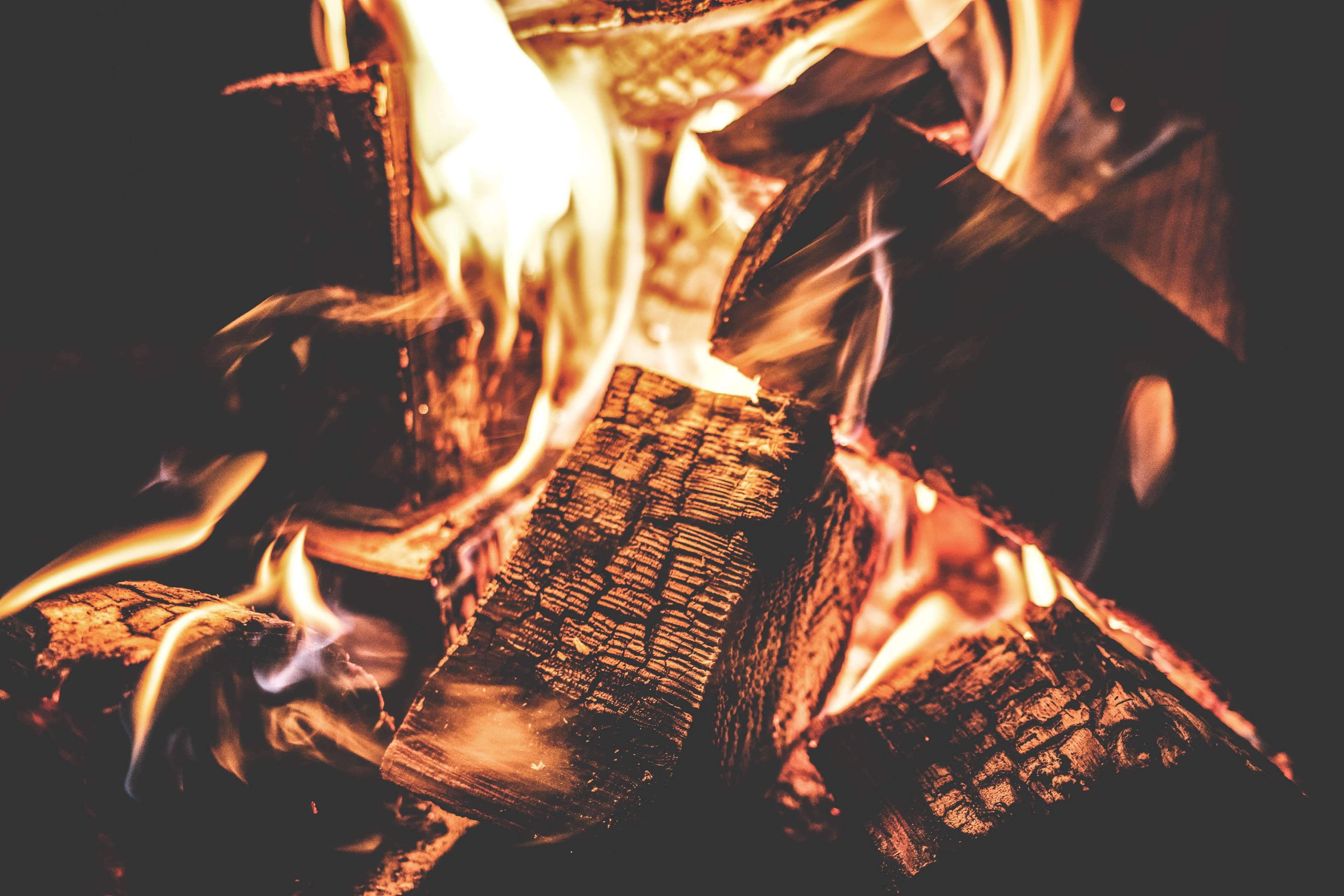 dark, smoke, amber, luminescence, camping, heat, ignited, burning, flame, motion, campfire, bonfire, fire, fireplace, 4K, hot, burn, firewood, HD Wallpaper