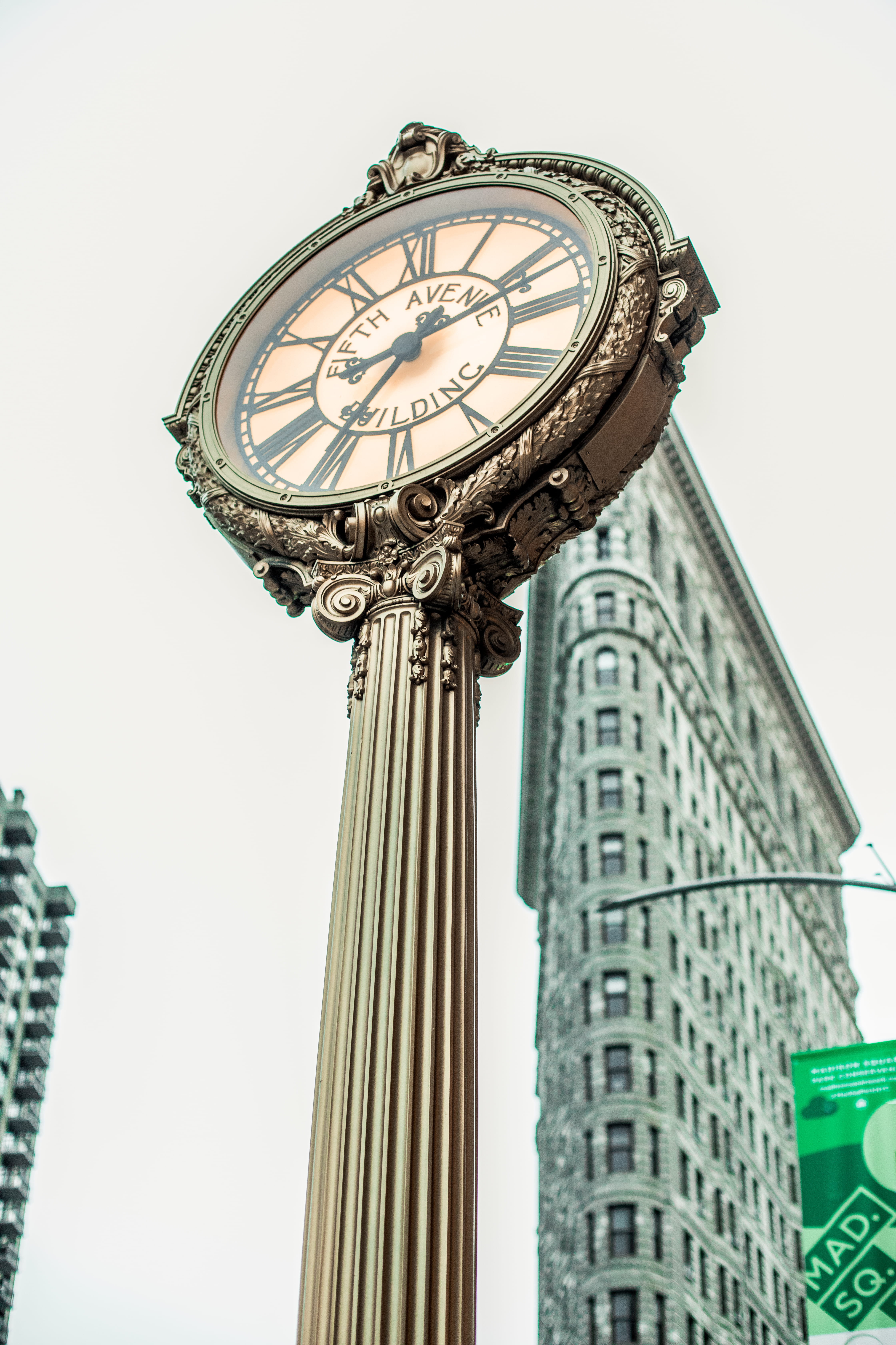 new york, building, decorative clock, street, near, built structure, flatiron building, clear sky, new, clock, architectural column, avenue, york, nature, Phone HD Wallpaper
