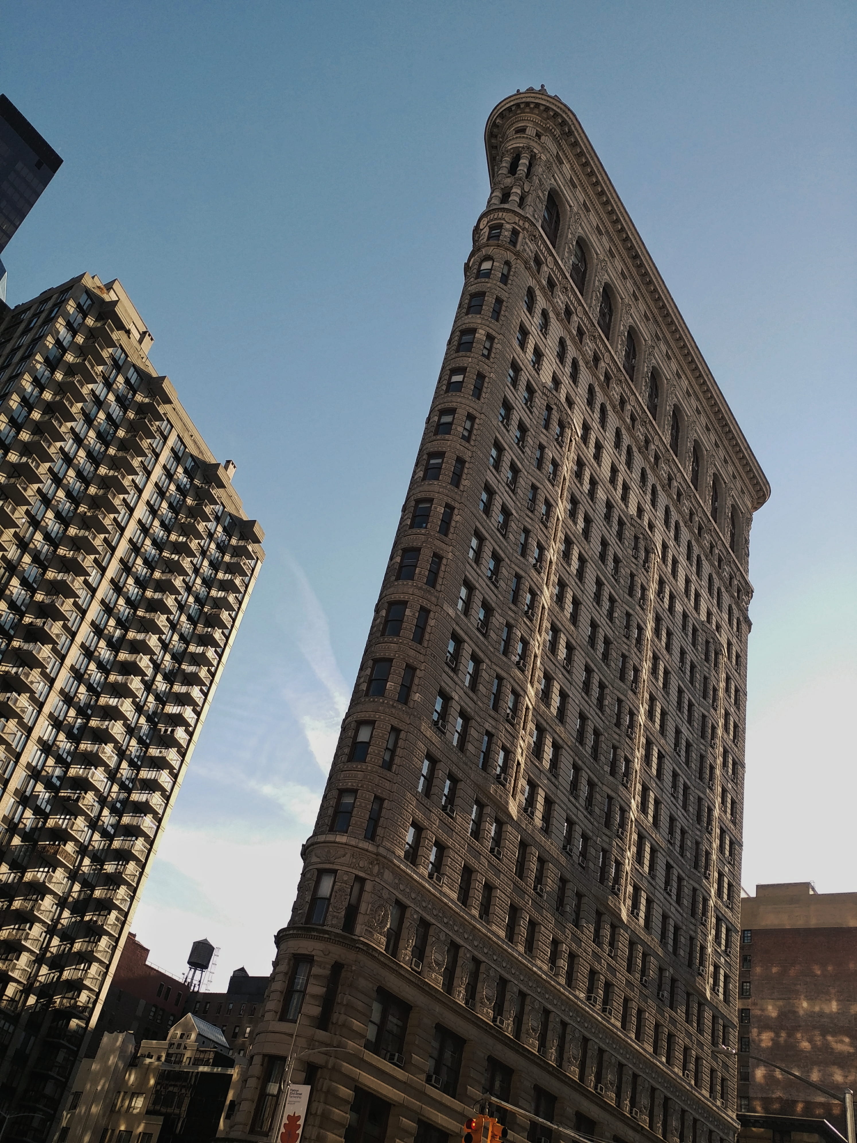 architecture, office building exterior, united states, 4K, skyscraper, history, the past, day, landscape, newspaper, ny, new york, travel, apartment, low angle view, Phone HD Wallpaper