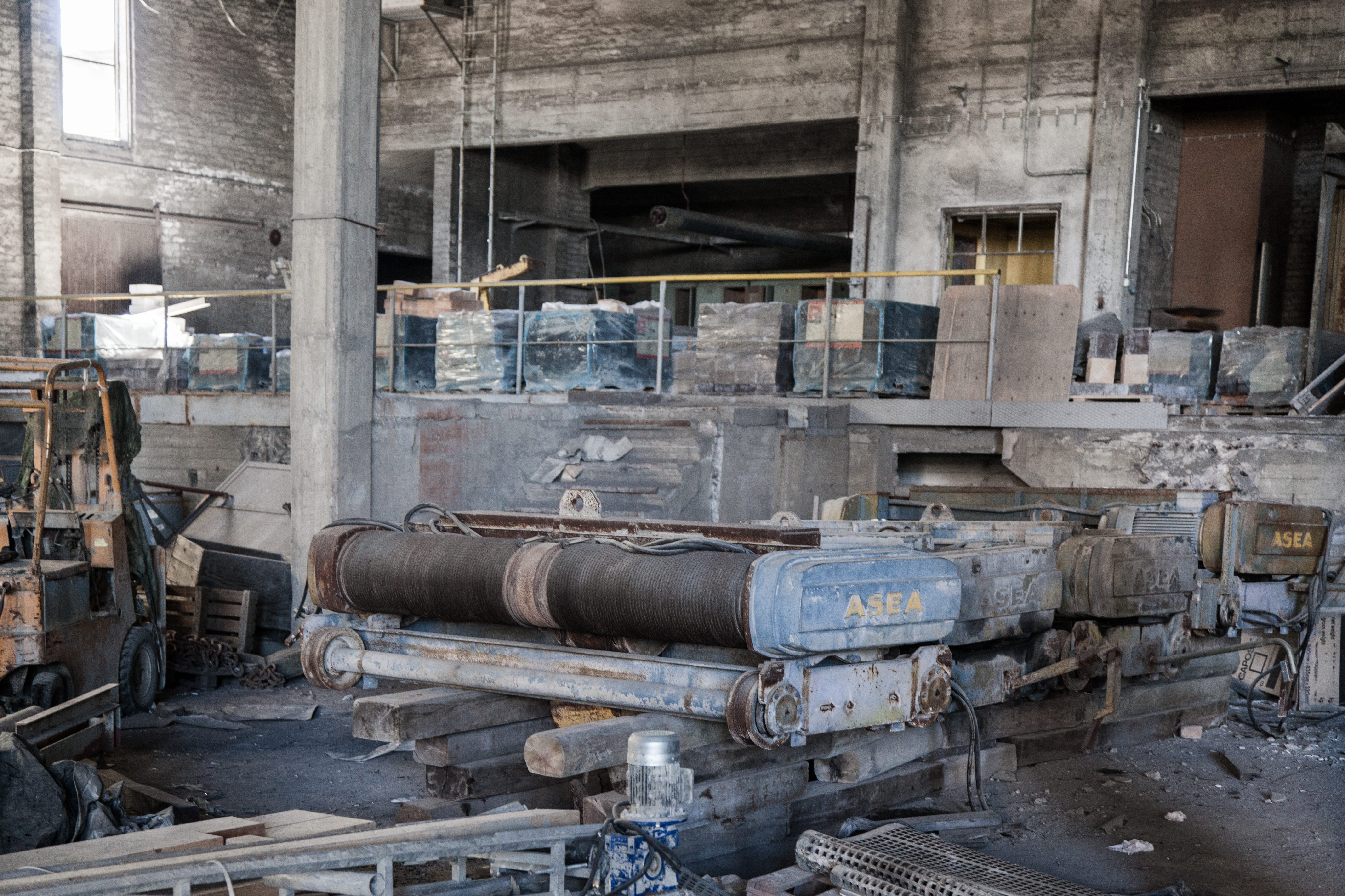industry, windows, workplace, broken, asphalt, urban, old, gloomy, graffity, rusty, paint, 5K, concrete, built structure, no people, torn, manufacturing equipment, HD Wallpaper