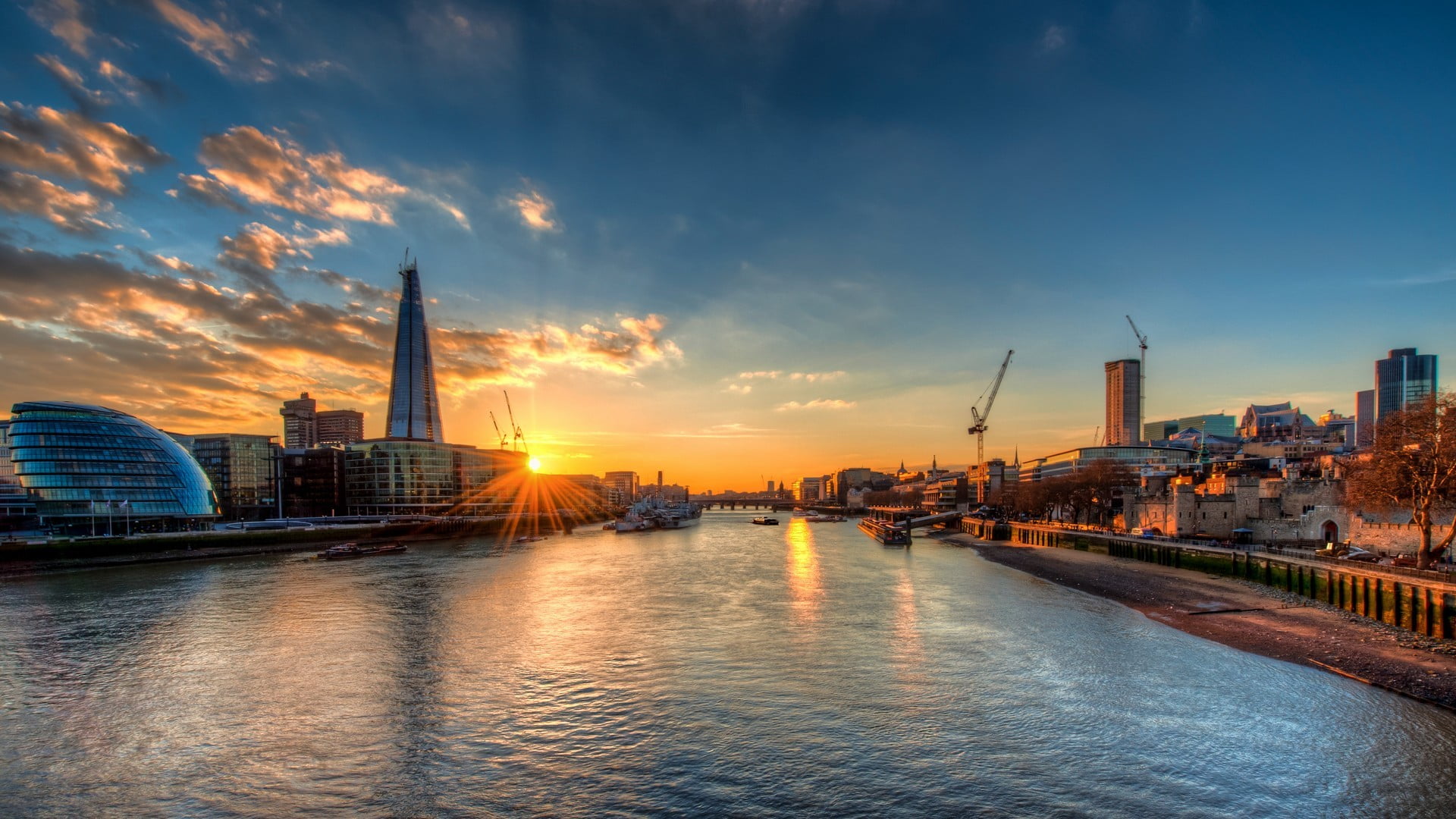 bridge - man made structure, building exterior, modern, waterfront, HDR, high, built structure, London, office building exterior, tall - high, near, no people, HD Wallpaper