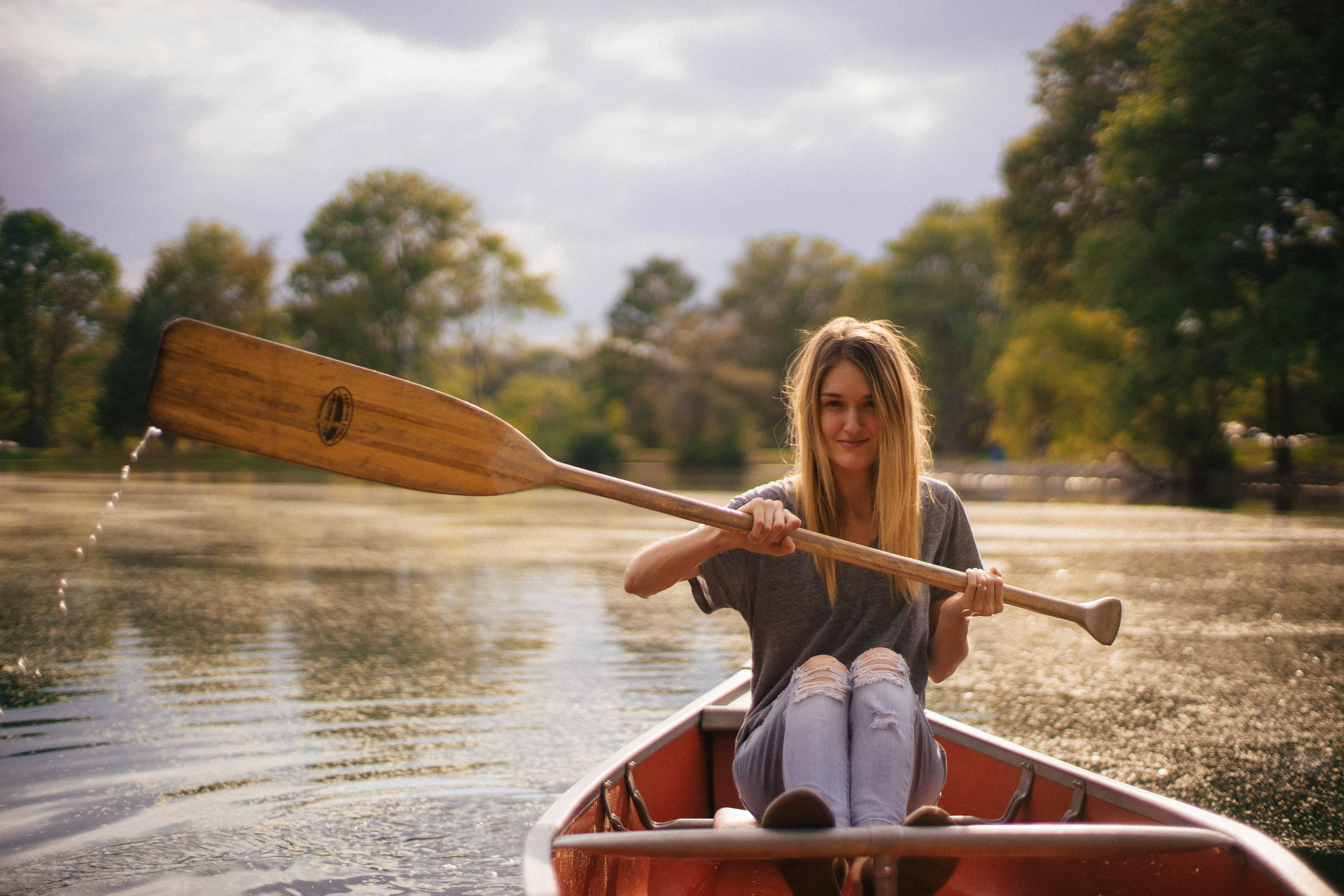 selective, women, oar, kayak, pond, hazy, lazy, recreational pursuit, photography, nature, girl, sitting, nautical vessel, water, hair, smile, woman, body, HD Wallpaper