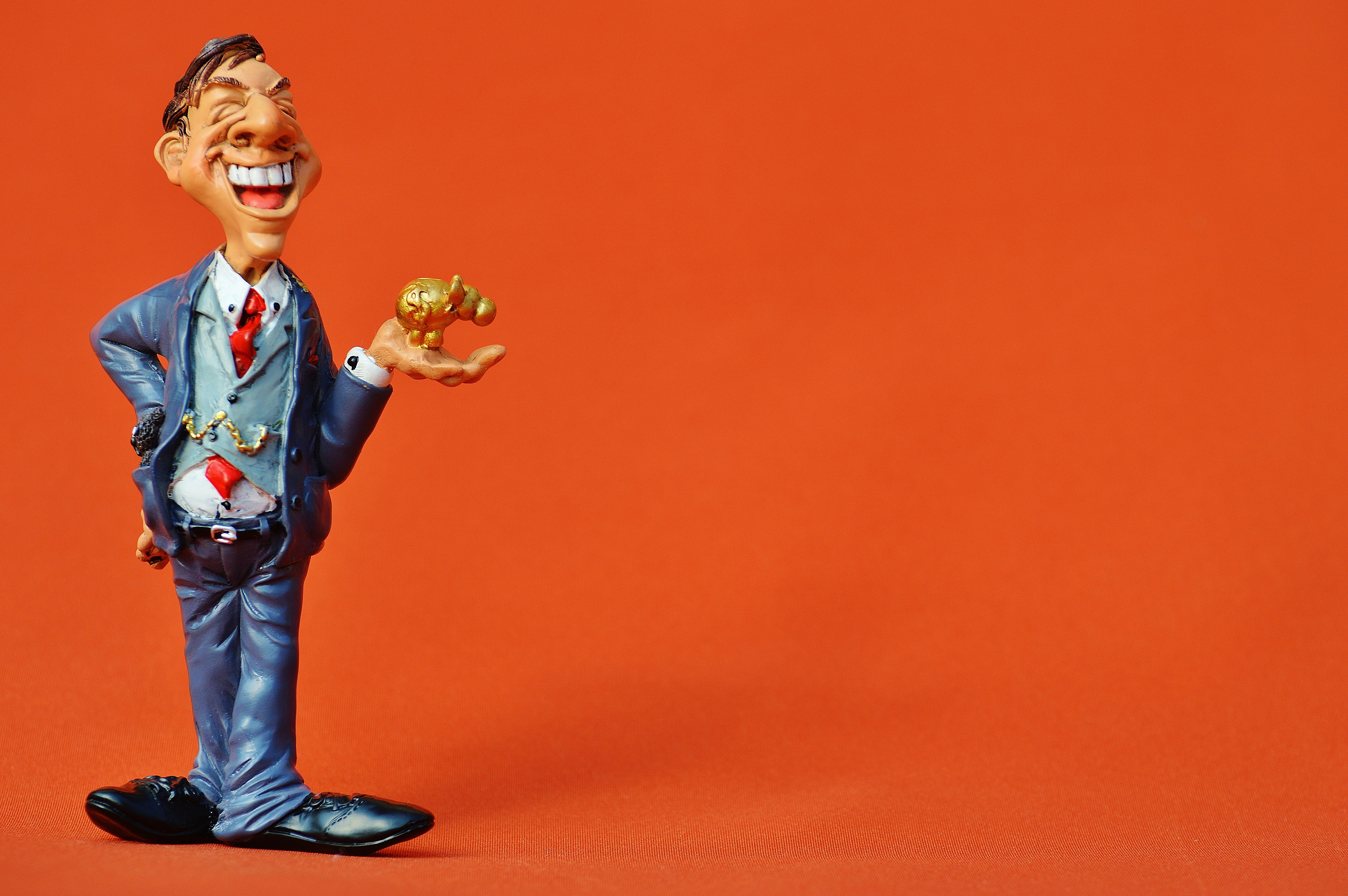 figurine, ceramic, positive emotion, on time, full length, humor, shops, studio shot, happiness, meeting, dates, people, copy space, funny, fun, 5K, time of, HD Wallpaper