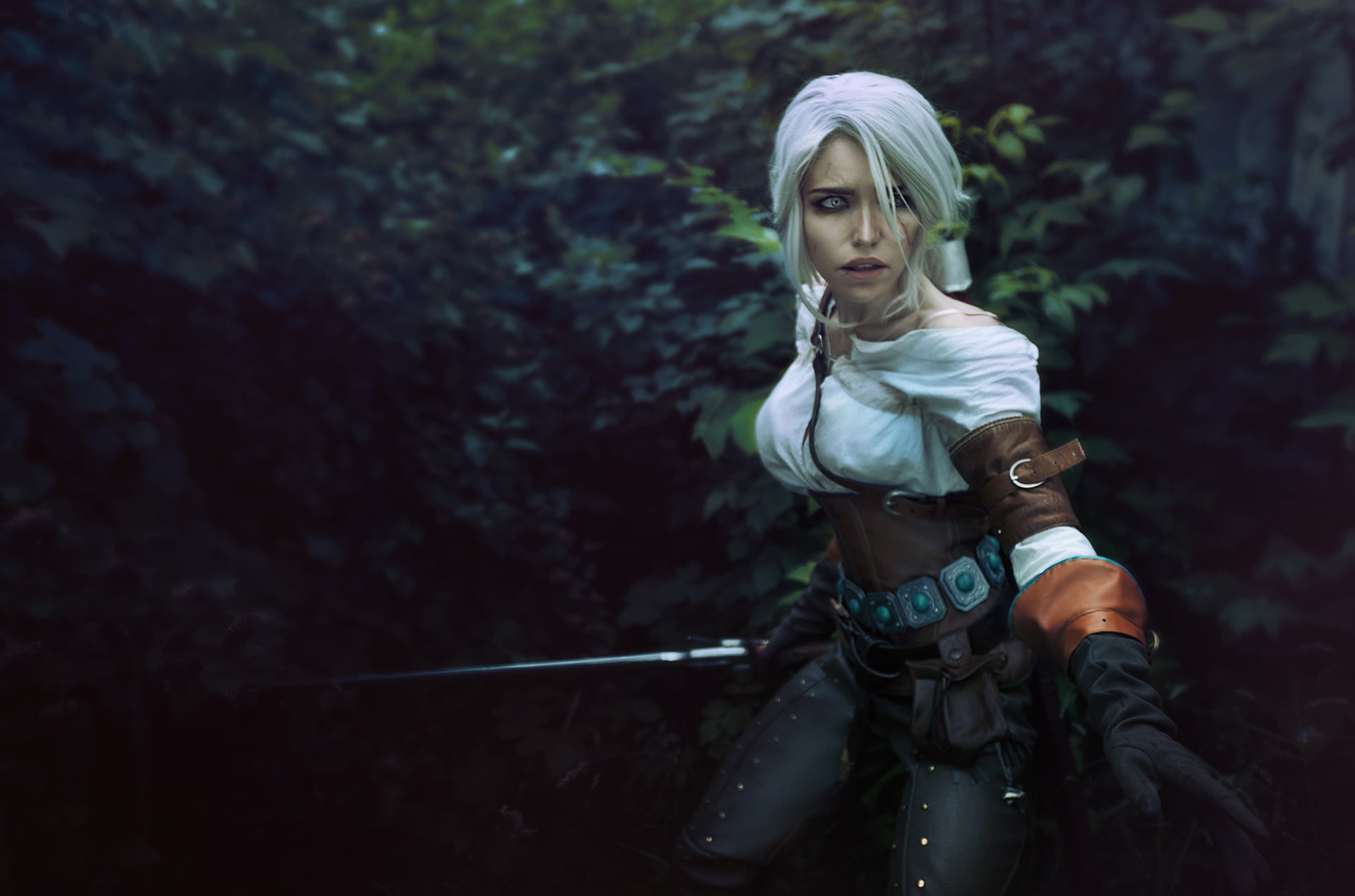 danger, people, character, cirilla, lifestyles, 1080P, beautiful, real people, forest, weapon, beautiful woman, nature, sword, horror, warrior, young Adult, HD Wallpaper