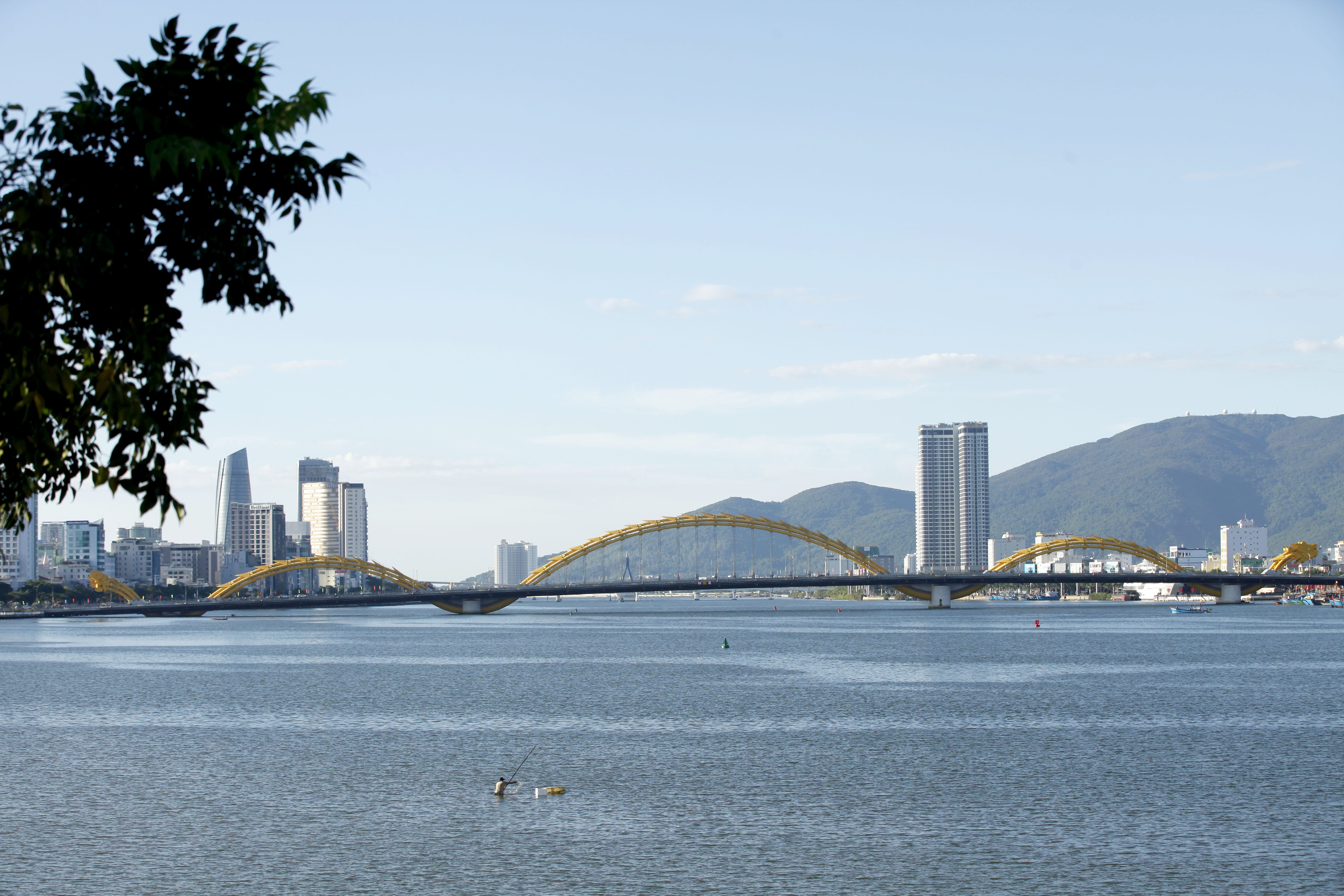 travel destinations, waterfront, south river, connection, skyscraper, da nang vietnam, modern, new bridge, dragon bridge, transportation, beach city, sea, HD Wallpaper
