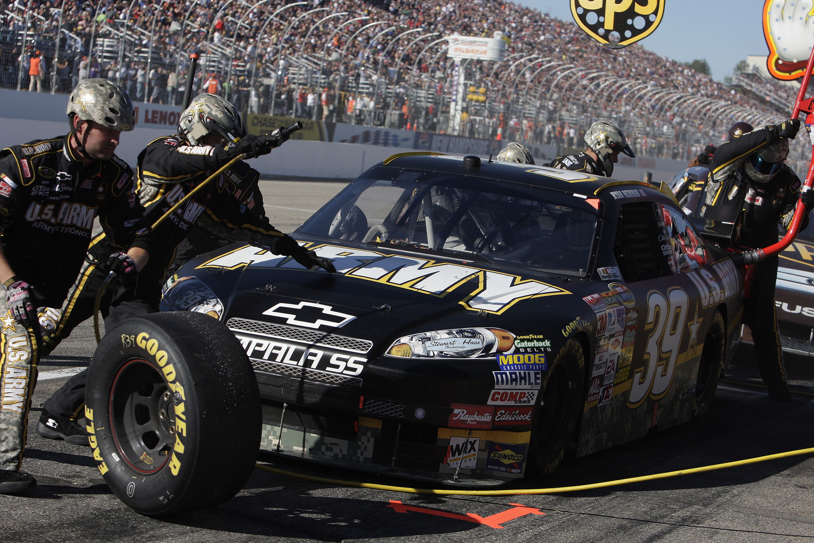 pit, impala, mode of transportation, large group of people, stadium, Nascar, lifestyles, engine, sport, fast, stock, leisure activity, spectator, transportation, HD Wallpaper
