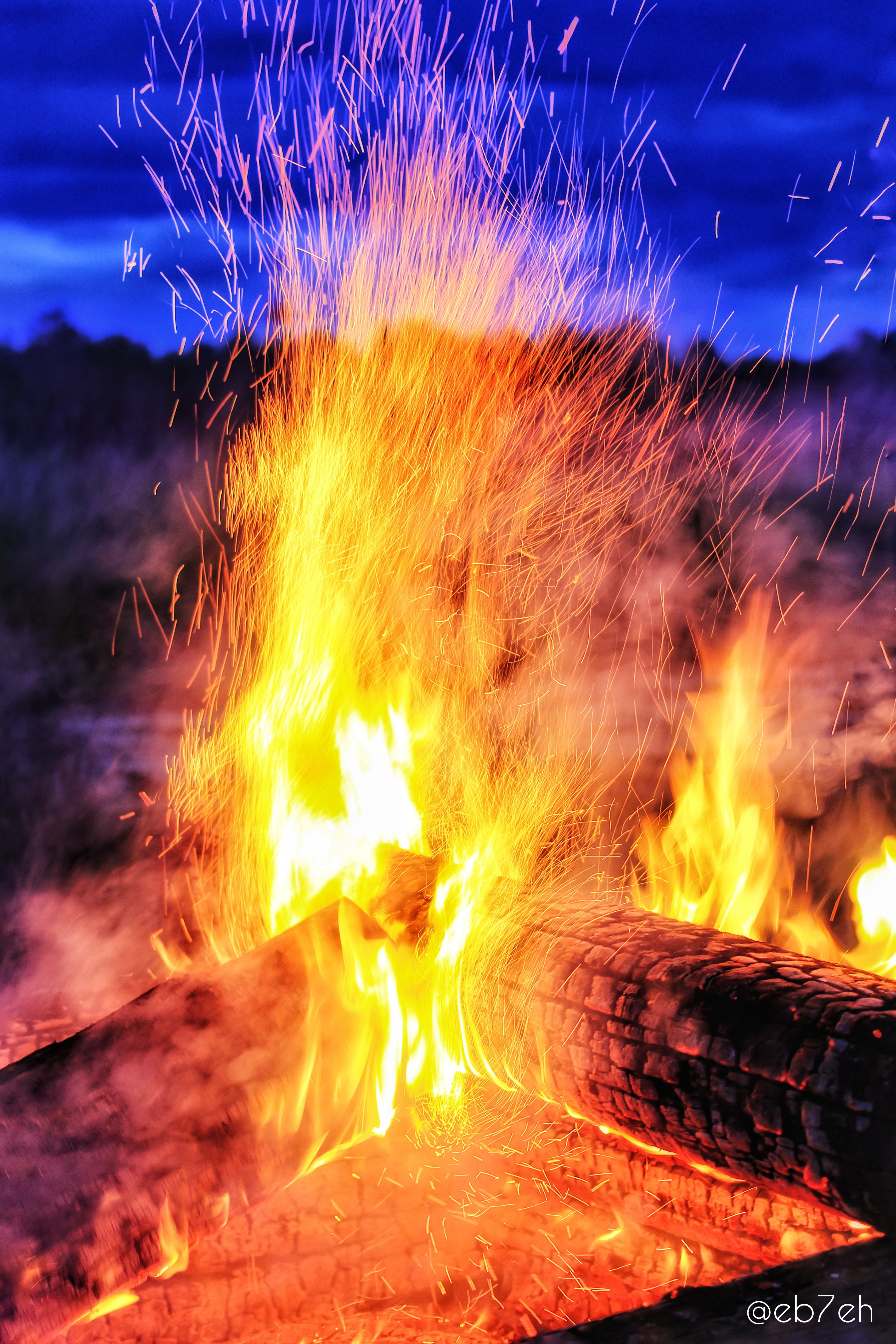 land, communication, forest, bonfires, motion, flame, nature, sparks, sign, power in nature, wood, bonfire, abstract, eb7eh, blurred motion, fire - natural phenomenon, Phone HD Wallpaper