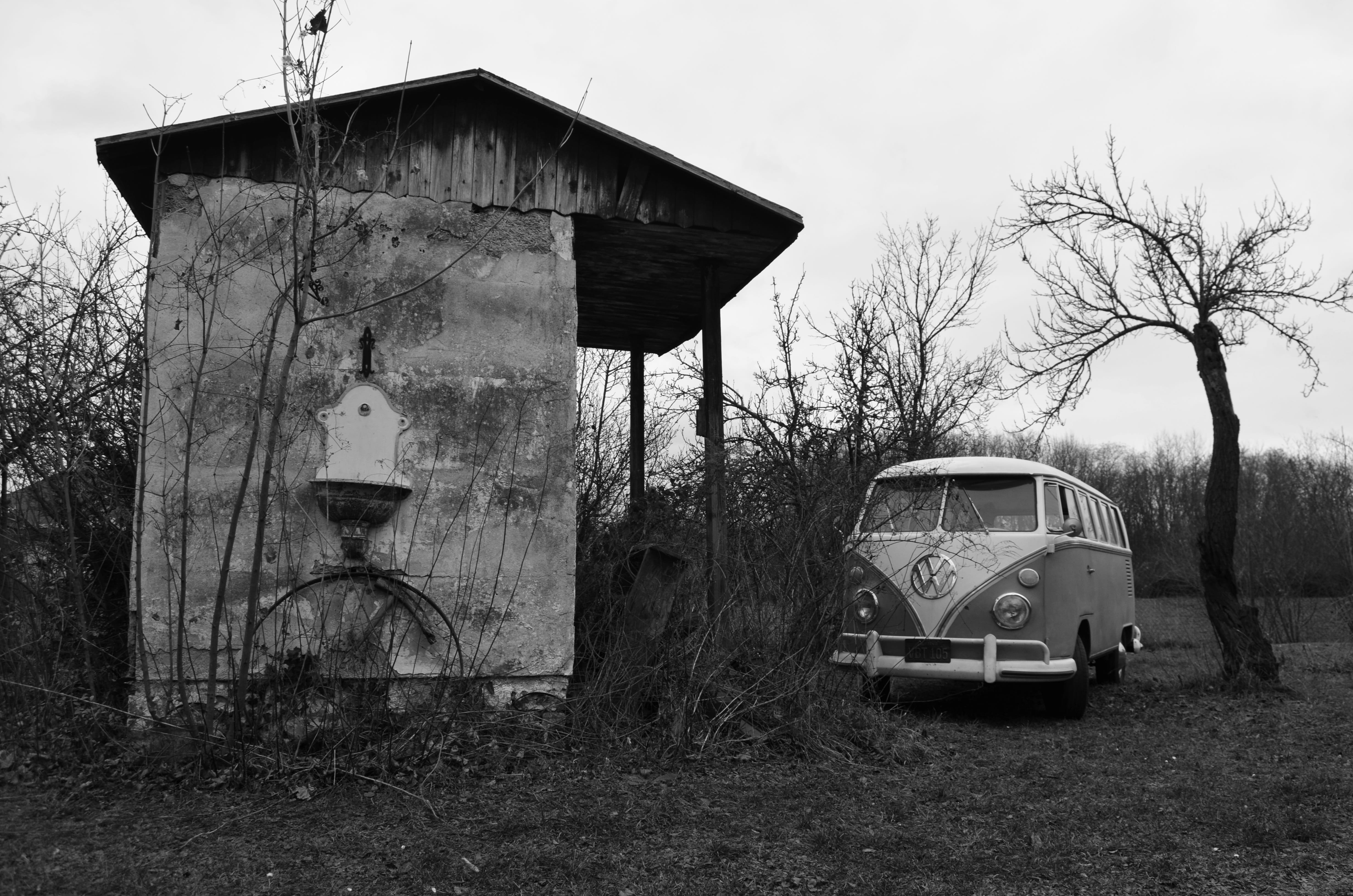 classic, old, house, sky, land, black and white, automotive, volkswagen, oldtimer, air cooled, deterioration, dream car, architecture, building exterior, HD Wallpaper