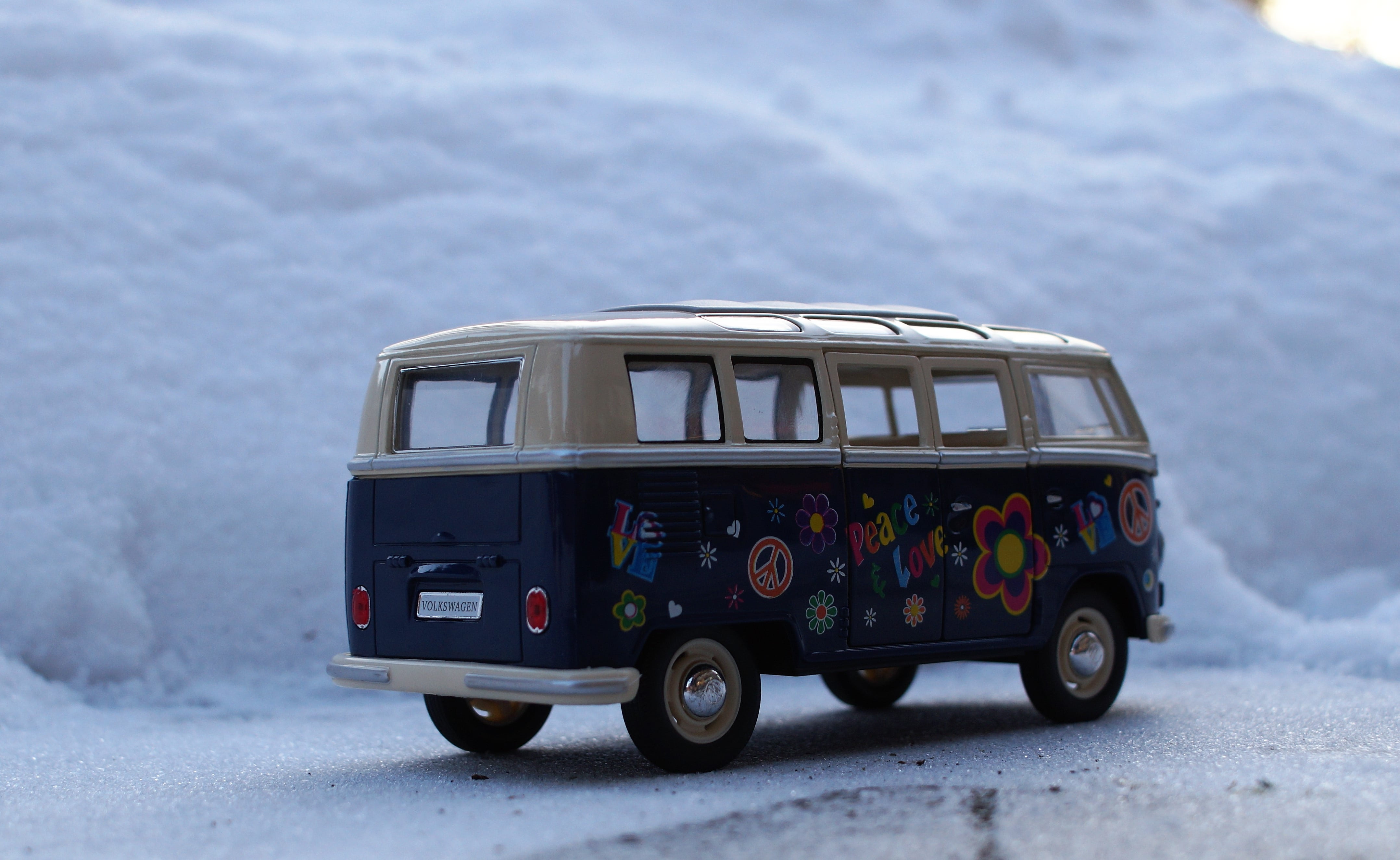 no people, nostalgic, cold temperature, vw, road, vintage, snow, camping bus, mode of transportation, travel, mode of transport, volkswagen vw, water, car, HD Wallpaper