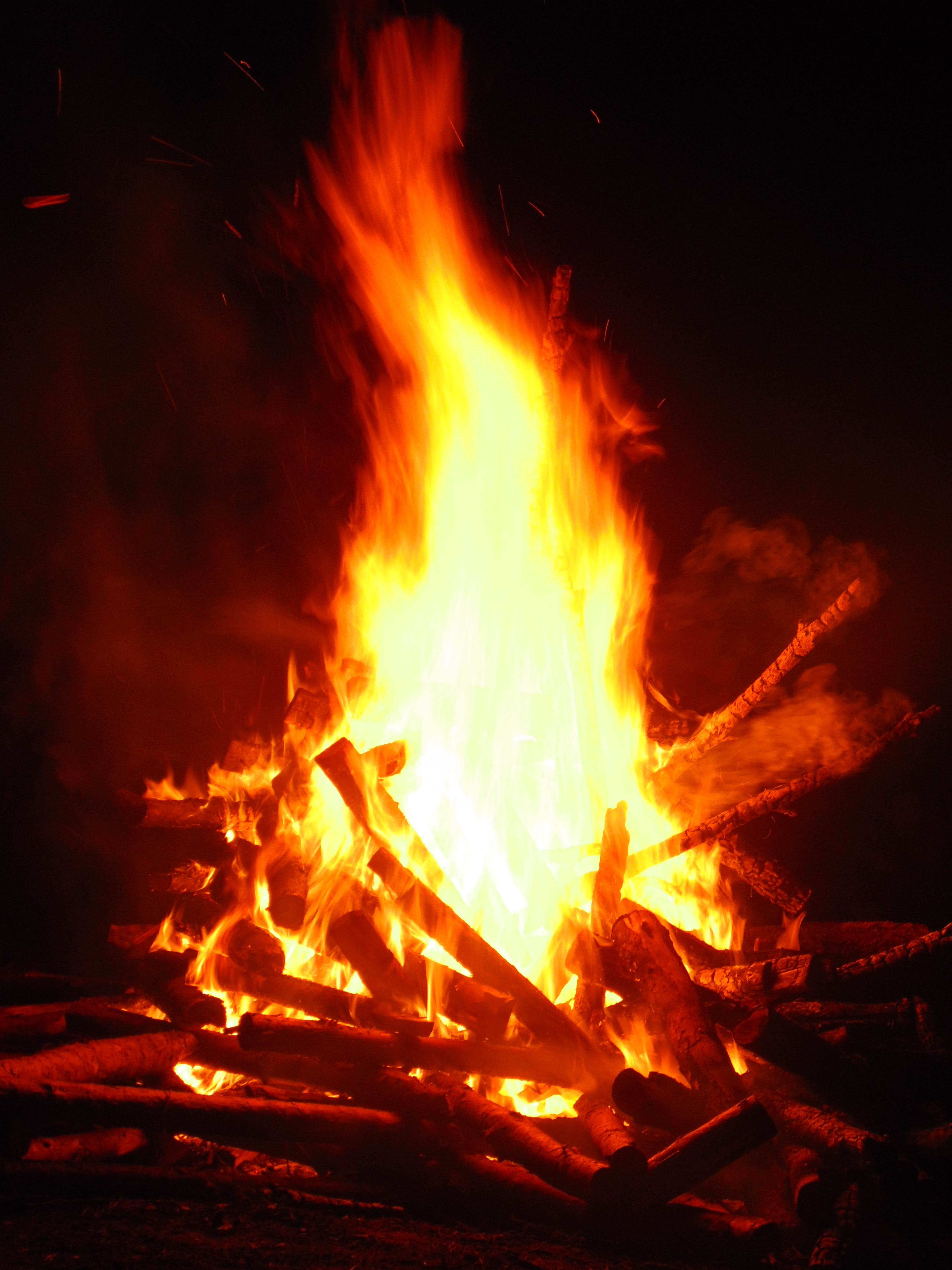 heat, Outbreak, Flame, inferno, close-up, night, yellow, outdoors, the flame, campfire, no people, nature, flames, censer, bonfire, Glow, red, 5K, forest, Phone HD Wallpaper