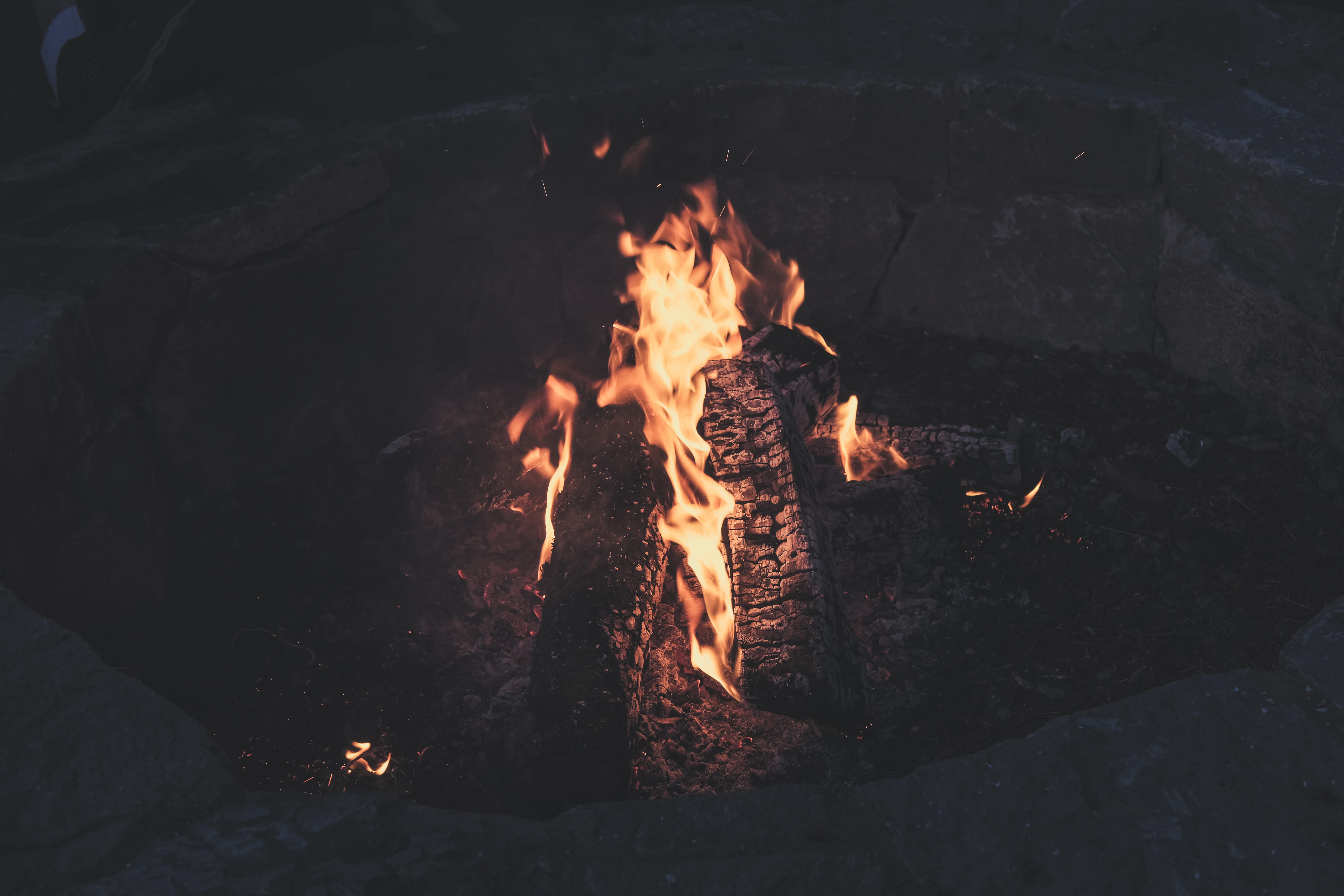 no people, glowing, campfire, bonfire, firewood, fire - natural phenomenon, burning, heat - temperature, wood - material, closeup, log, outdoors, orange color, HD Wallpaper