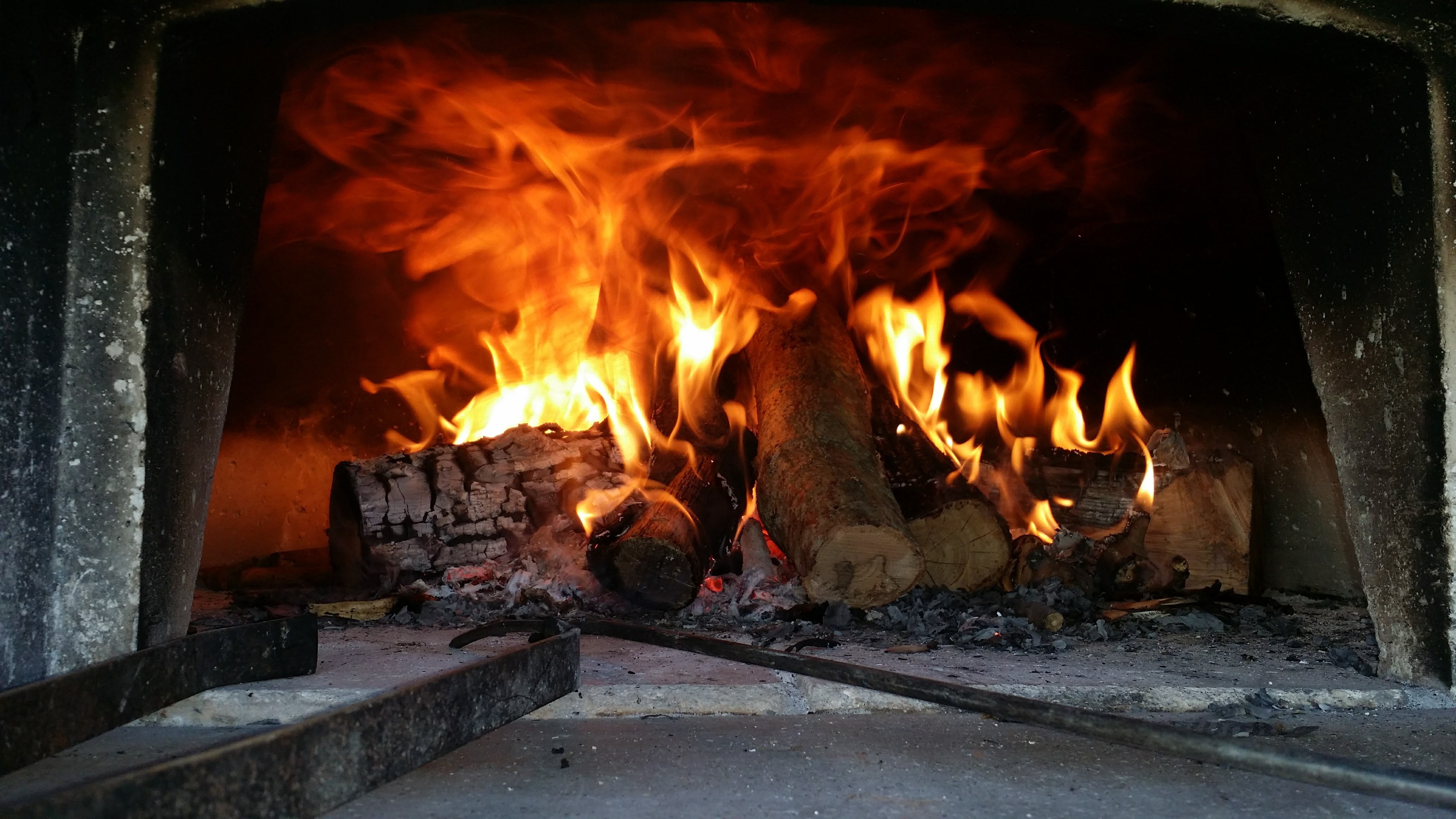 orange color, 4K, heat, appliance, oven, nature, burning, kitchen, smoke - physical structure, winter, glowing, wood, close-up, fireplace, firewood, log, HD Wallpaper