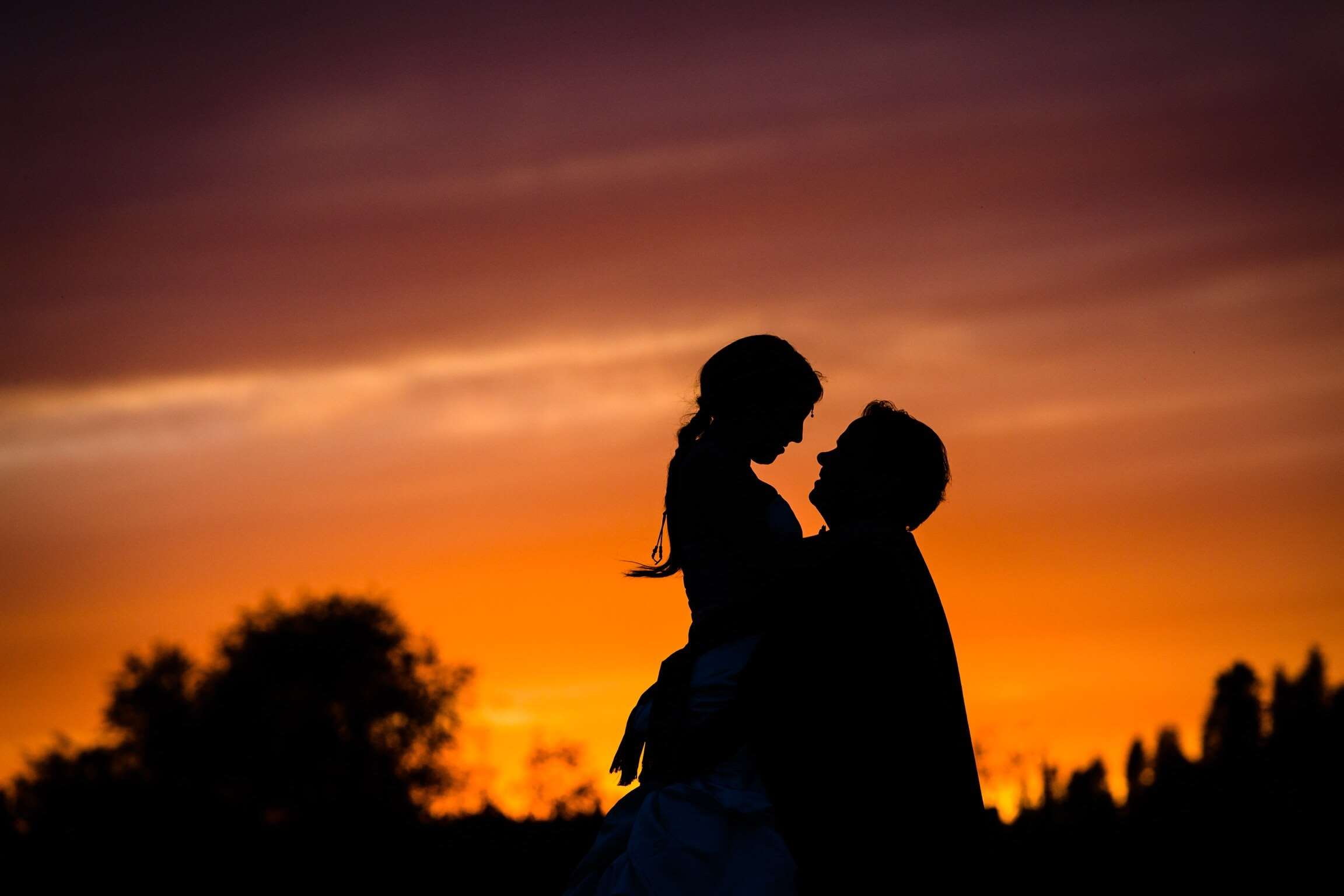 wedding, romance, celtic, l girl, positive emotion, adult, cloud - sky, silhouette, females, irish, two people, love, orange color, emotion, togetherness, HD Wallpaper