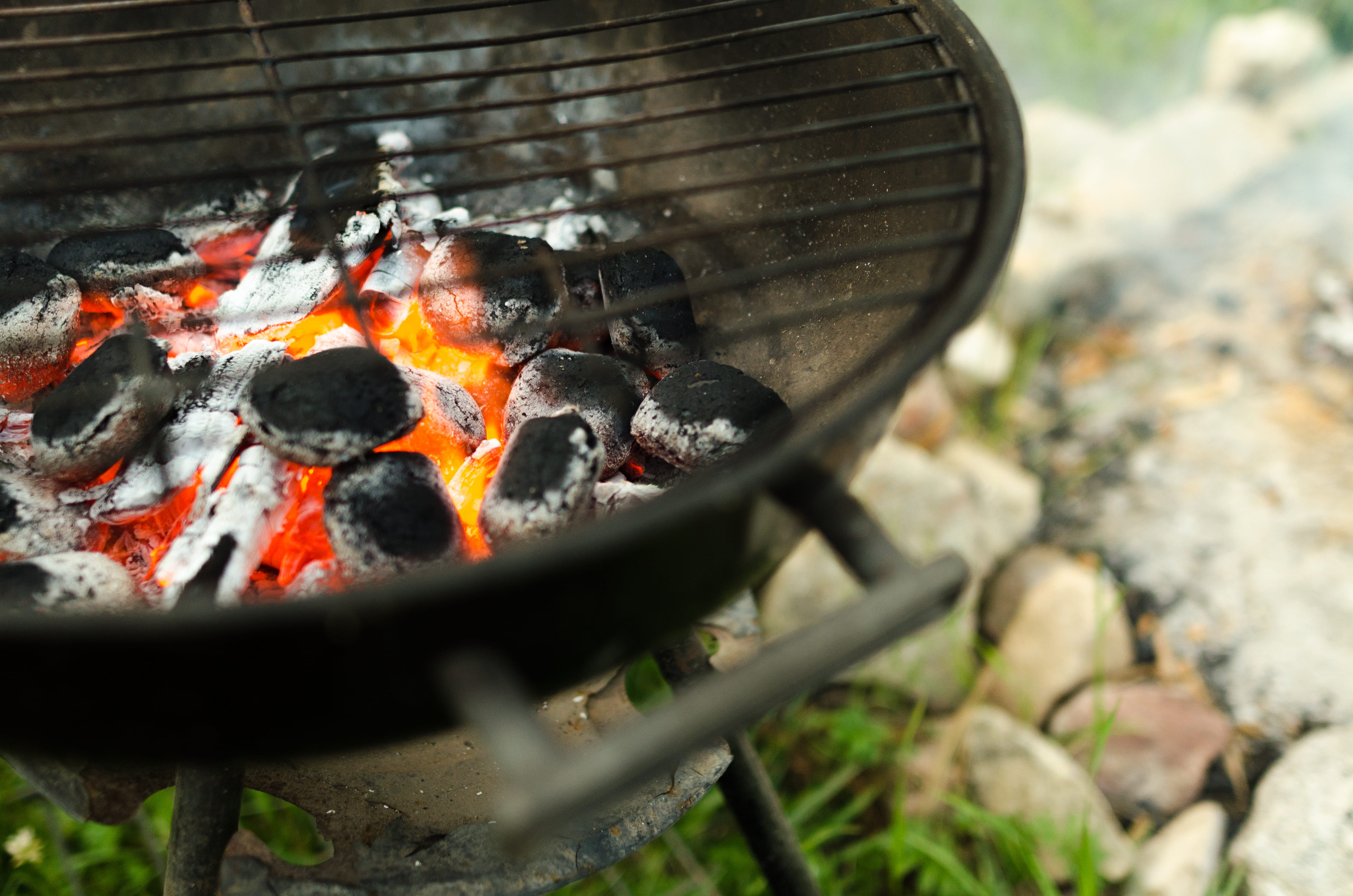 burnt, shallow, charcoals, heat, barbecue grill, flame, high angle view, campfire, grilling, light, log, fire - natural phenomenon, daylight, grill, glowing, HD Wallpaper