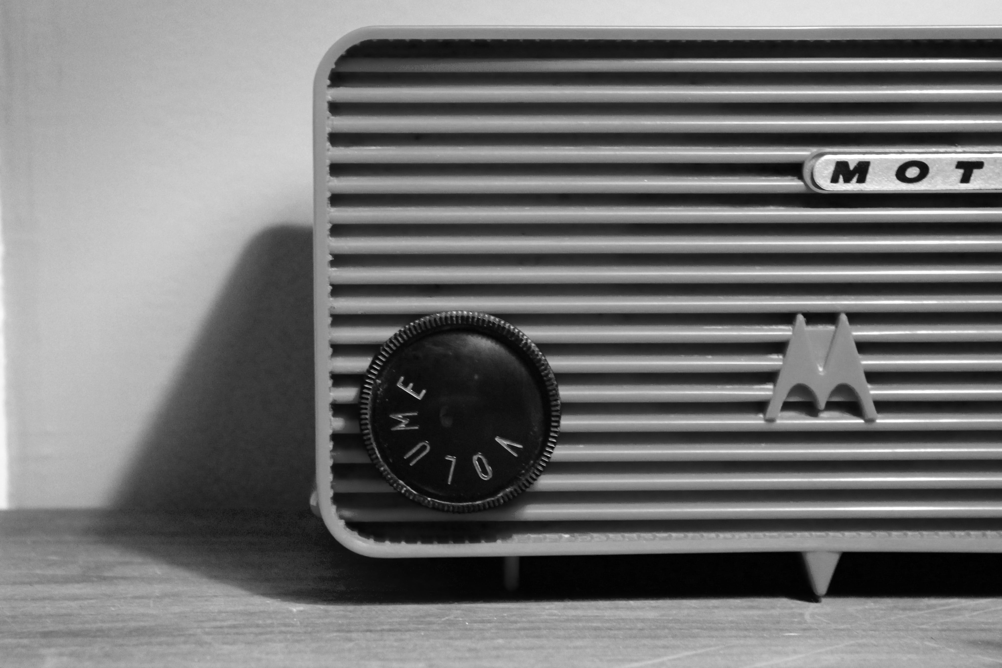 monochrome, old, wall - building feature, built structure, pattern, gray, retro styled, radio, communication, 4K, close-up, day, iron, number, indoors, HD Wallpaper