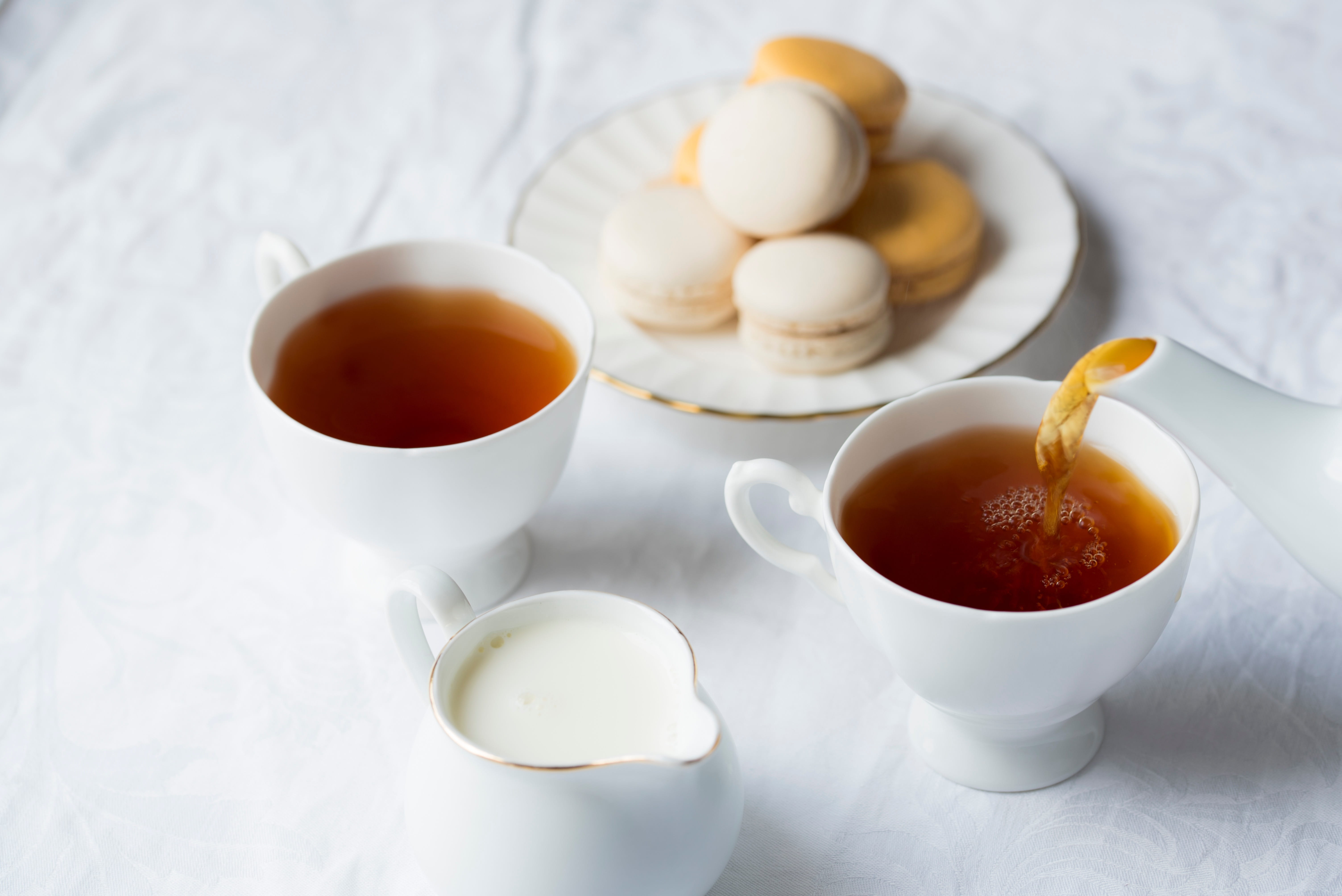 freshness, tea, breakfast, macaron, crockery, close-up, cookies, 5K, teapot, mug, afternoon tea, chinese food, healthy eating, no people, pouring, tea - hot drink, HD Wallpaper