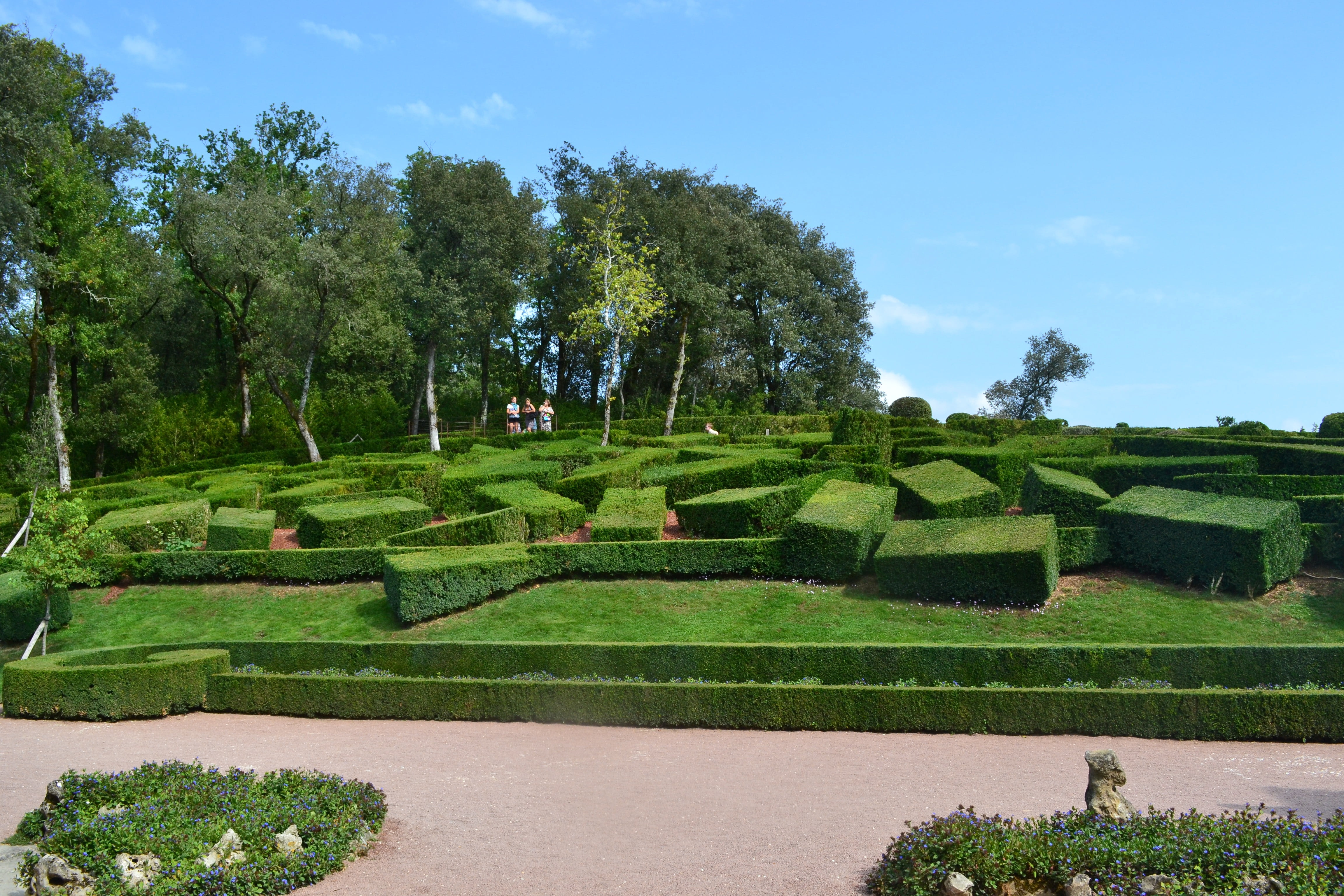 day, grass, garden, hedge, marqueyssac garden, no people, aquitaine, dordogne, sky, bushes carved, growth, tranquil scene, scenics - nature, marqueyssac, HD Wallpaper