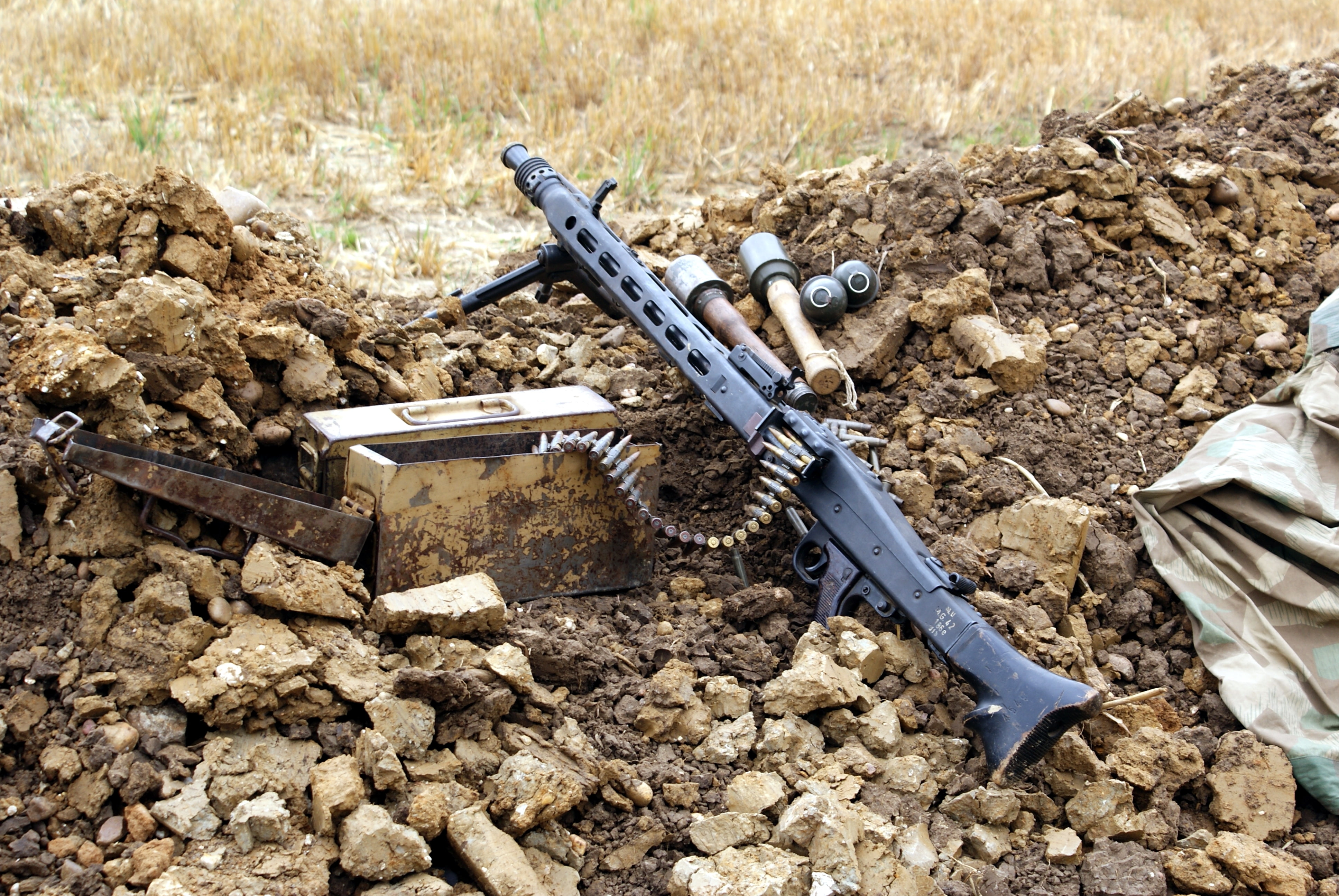 wood - material, weapon, rifle, black, high angle view, field, focus on foreground, stack, weapons, metal, gun, sunlight, 4K, box, machine gun, abandoned, HD Wallpaper