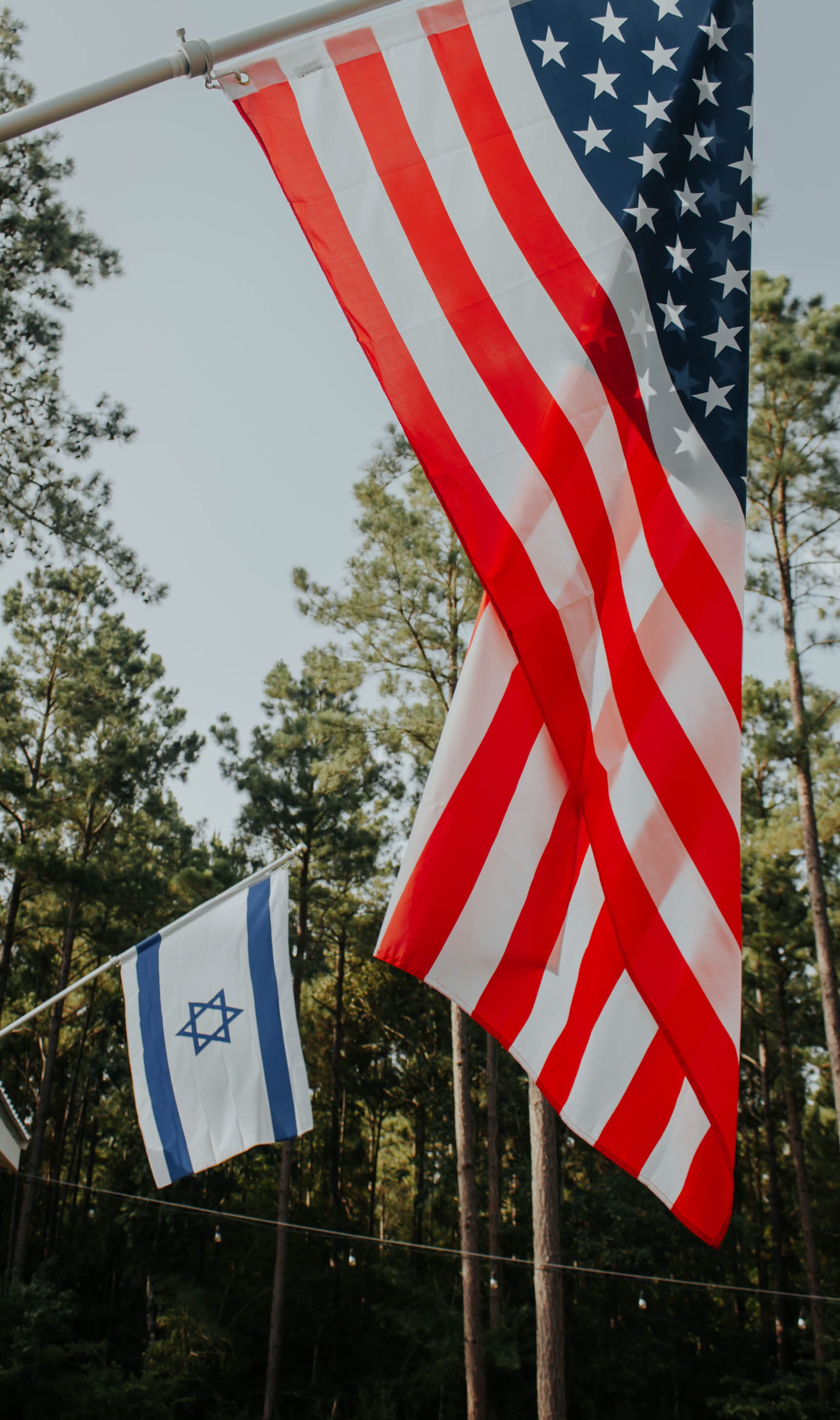dom, pride, gray, sky, outdoors, 2K, banner, outdoor, national icon, country, no people, emblem, day, blue, patriotism, american, striped, american flag, Phone HD Wallpaper
