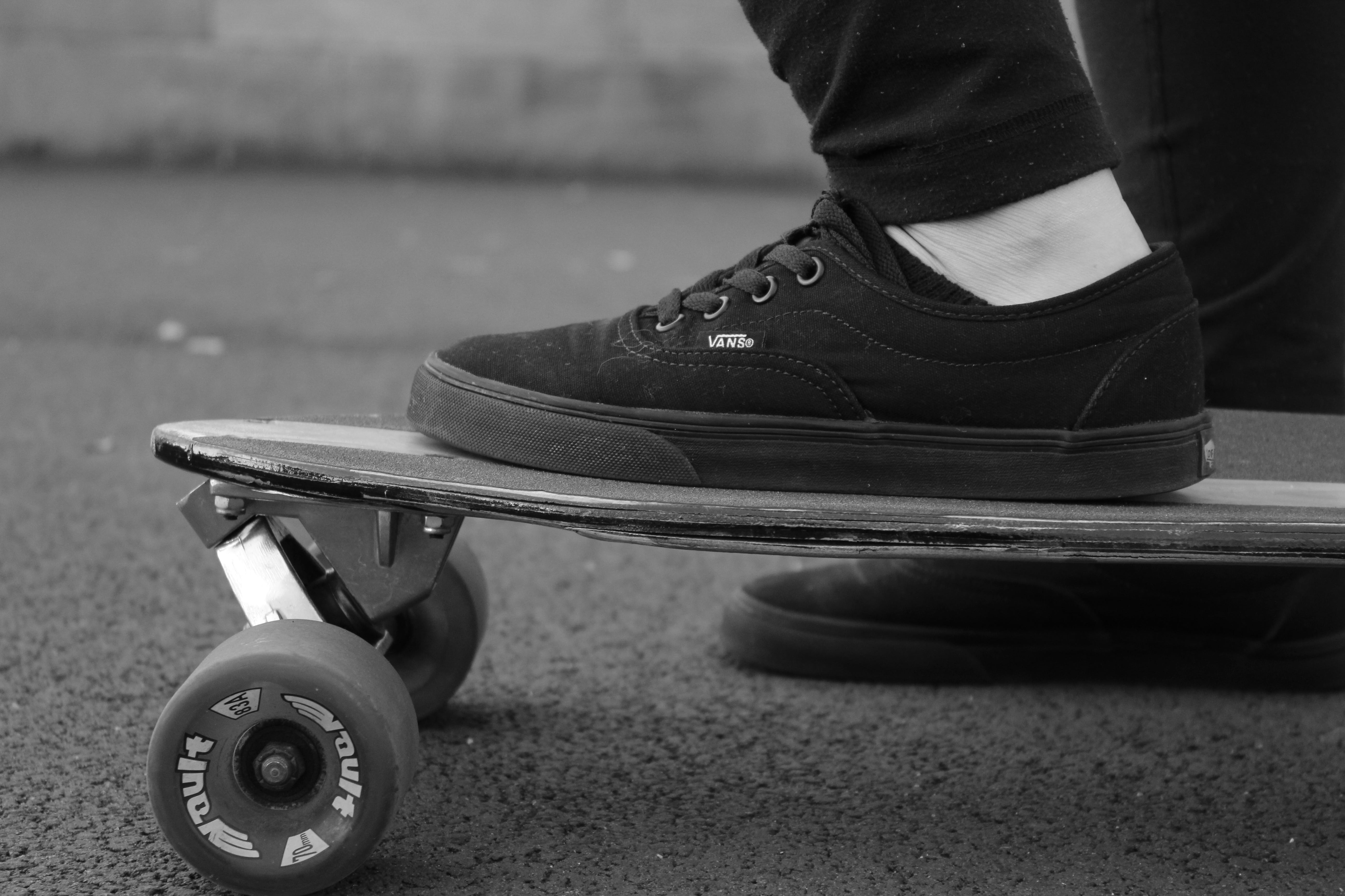 skatepark, sport, sports equipment, human leg, stepping, day, one person, limb, board, human limb, extreme, human body part, human foot, skating, focus on foreground, HD Wallpaper