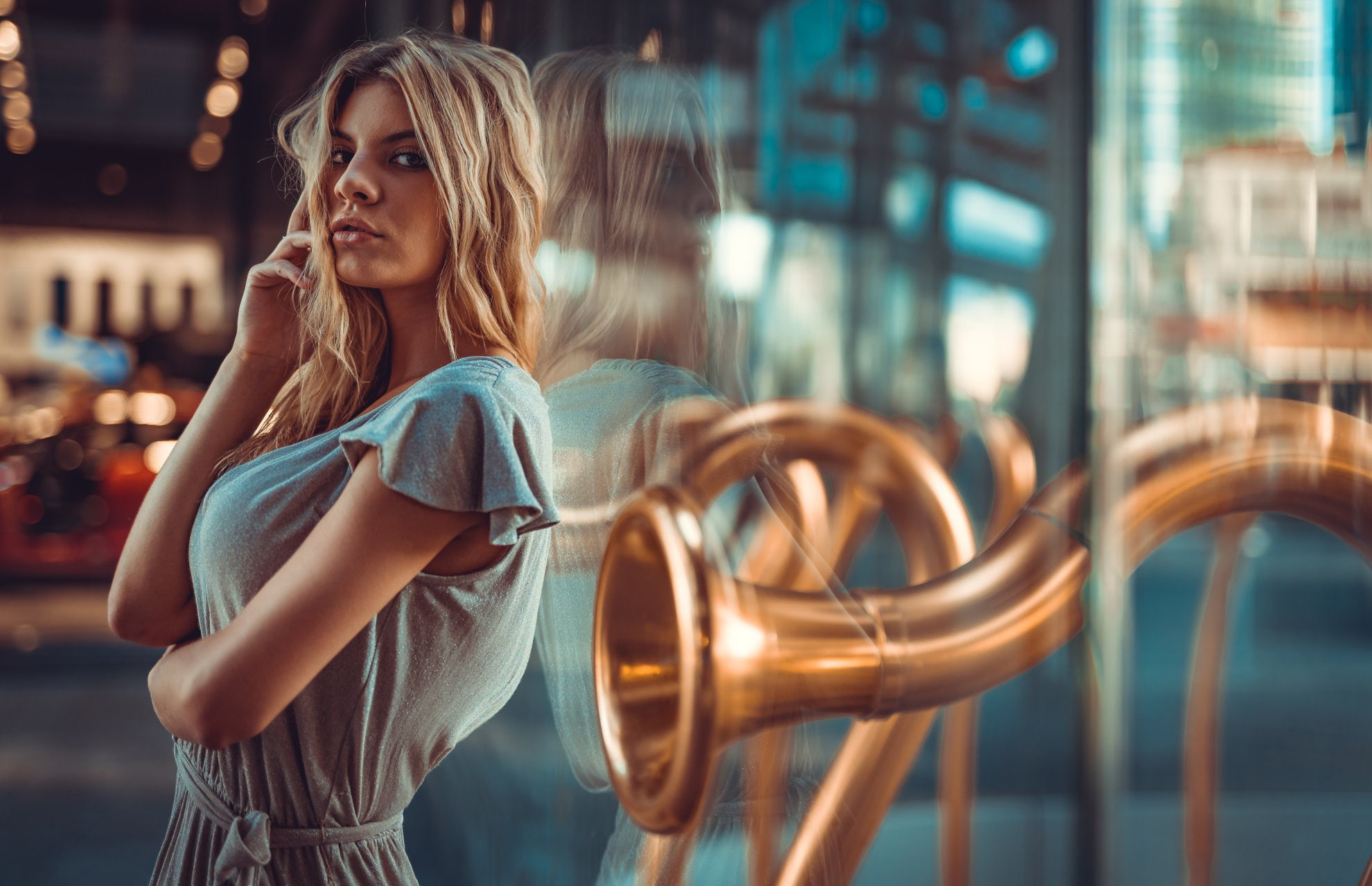 girl, 1080P, hands, glass, Sofia Beautiful, reflection, look, Marco Squassina, HD Wallpaper