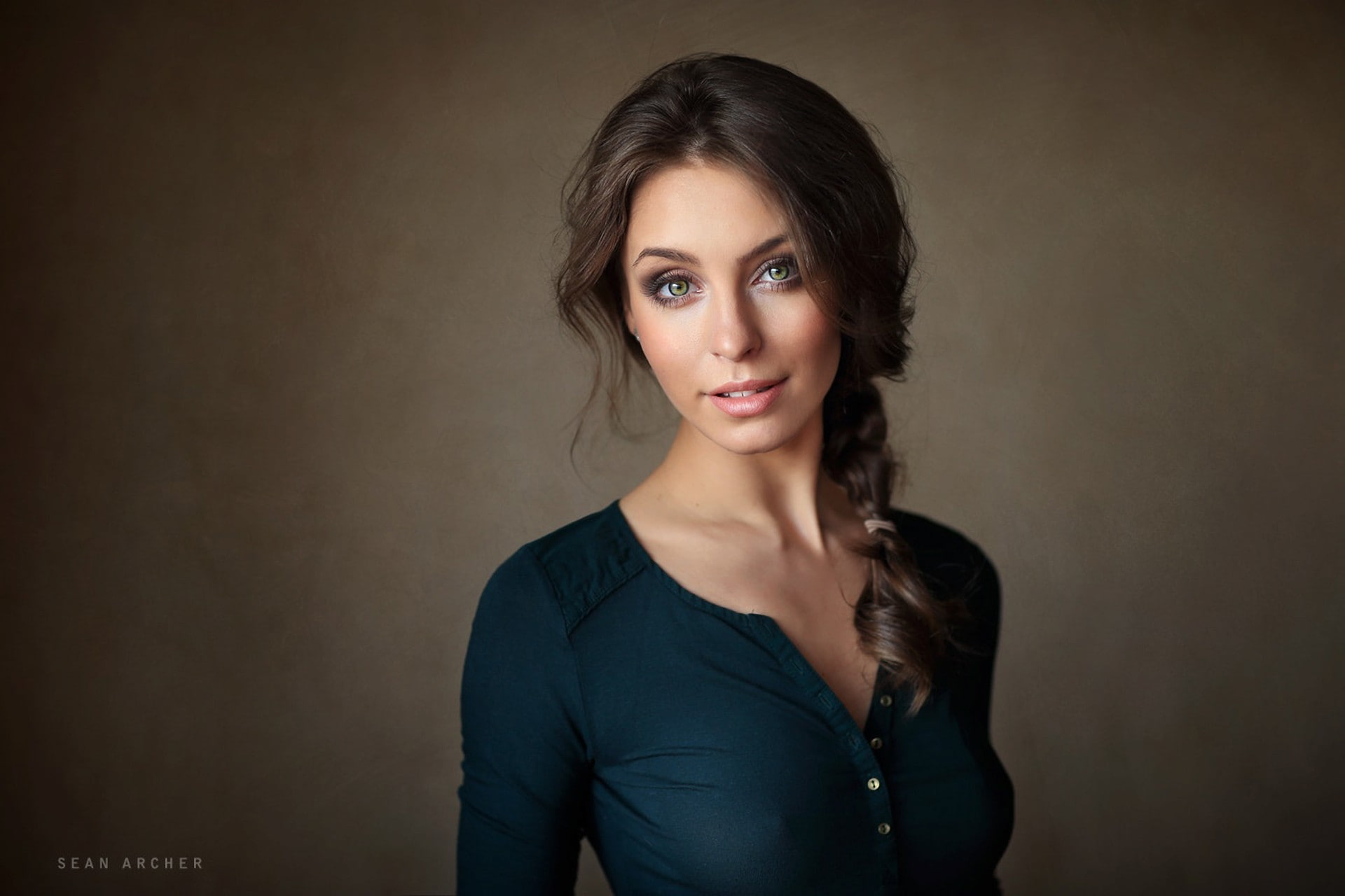 simple background, women, portrait, Anastasiya Peredistova, face, Sean Archer, 1080P, HD Wallpaper