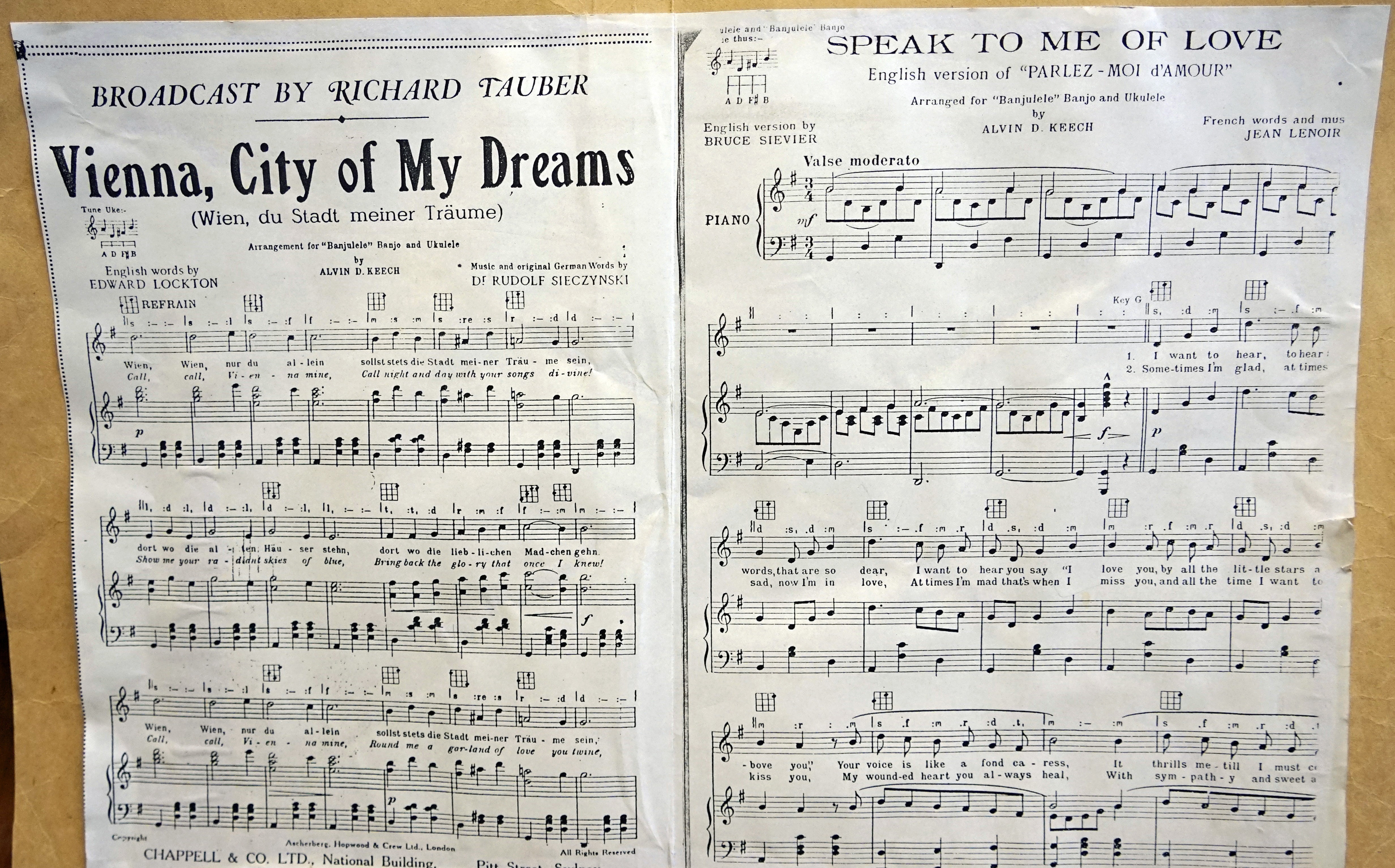 sheet music, city, music, no people, notenblatt, close-up, publication, paper, text, piano, musical note, arts culture and entertainment, western script, HD Wallpaper