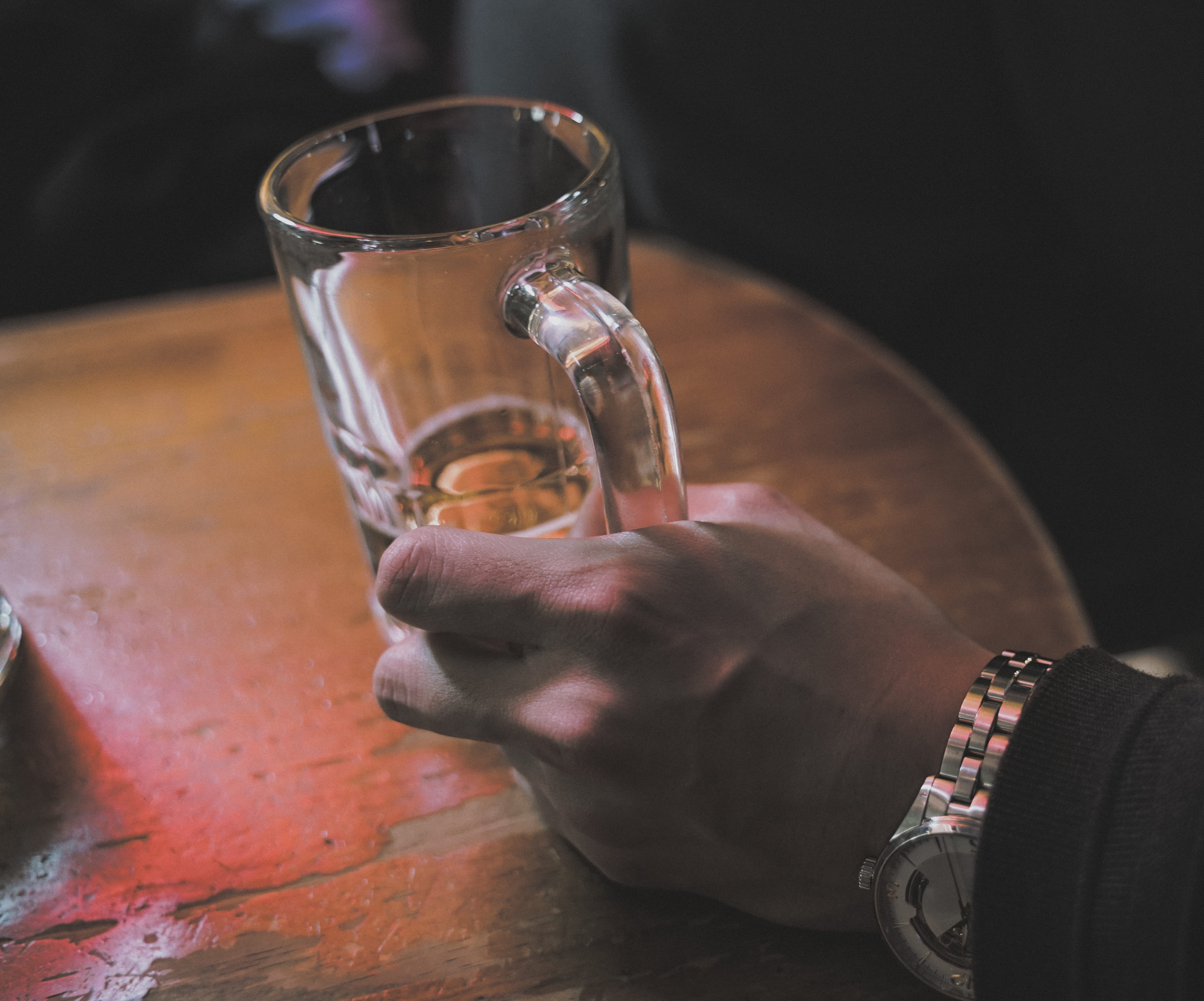 liquor, human, whiskey, wearing, pub, human body part, alcohol, happy hour, cup, close-up, human hand, drinking glass, coffee cup, holding, beer glass, HD Wallpaper