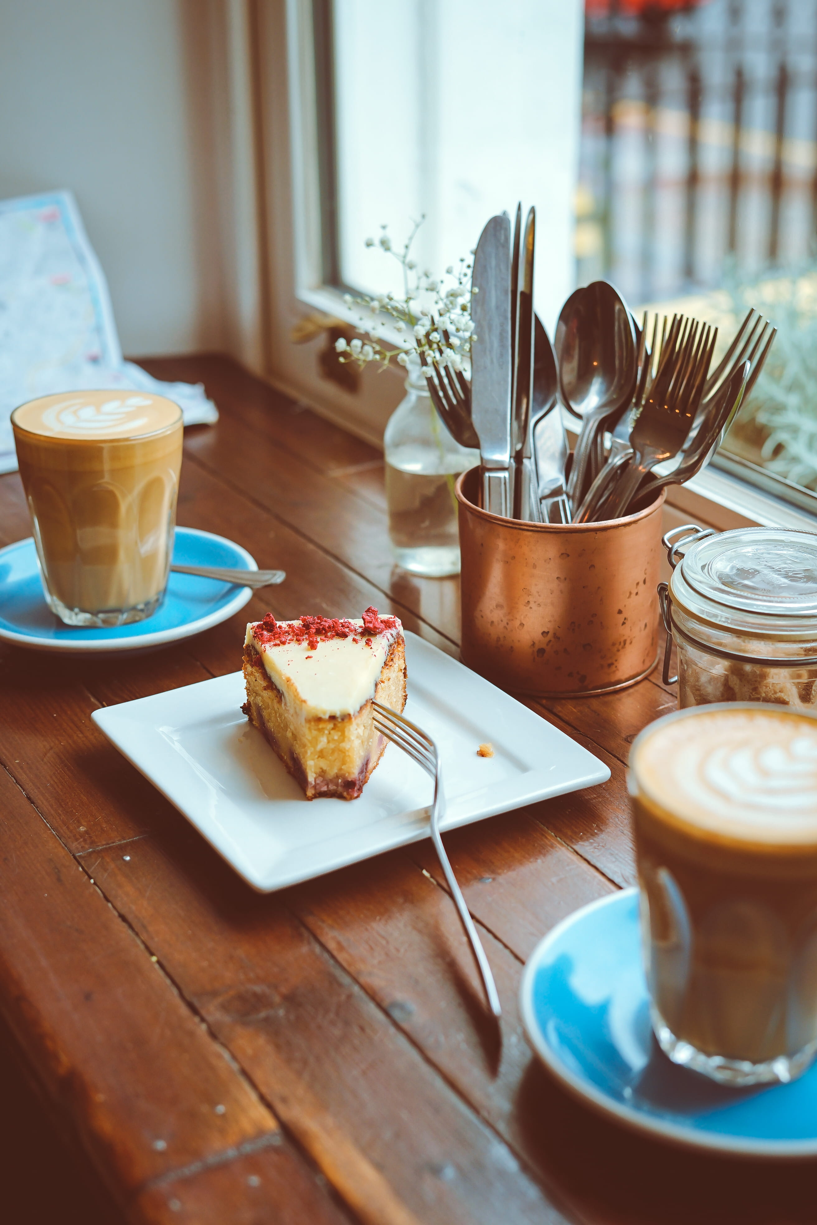 table, dessert, eating, eating utensil, square, fork, table knife, 4K, coffee shop, baked, window light, wooden ledge, sweet food, sweet, cafe, no people, Phone HD Wallpaper
